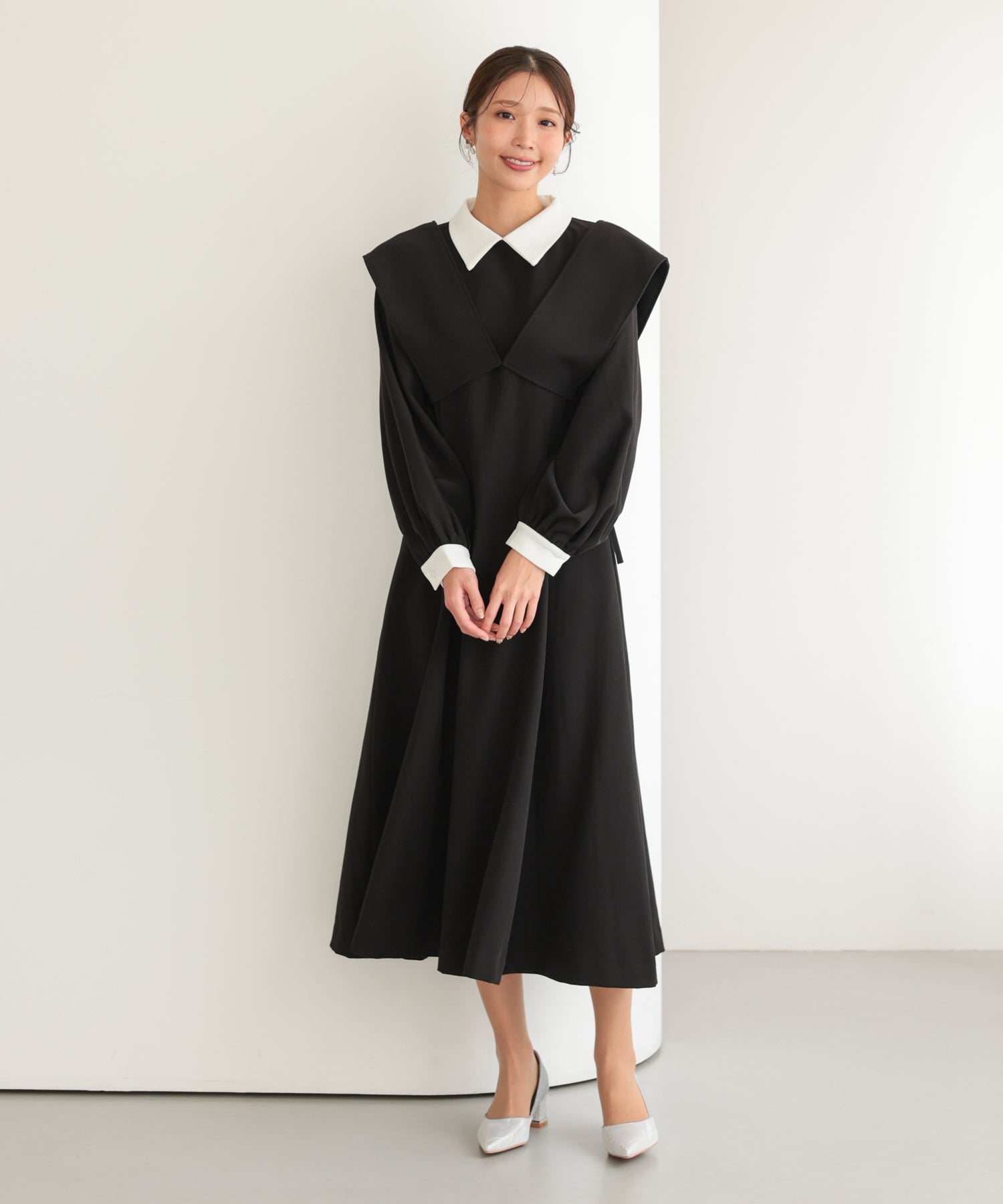 クラシックセーラーカラードレス/22325284