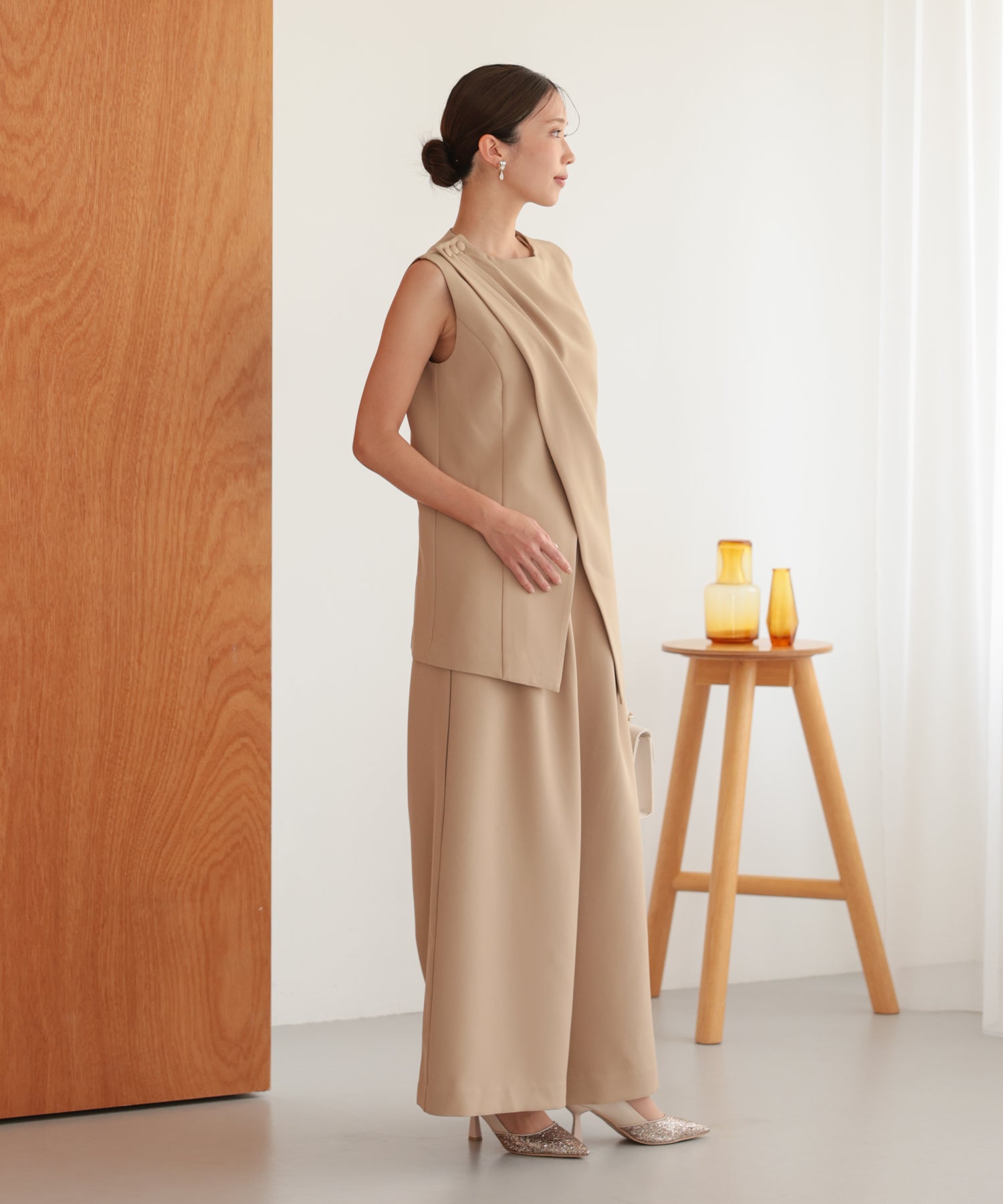 ベージュ/162cm/Mサイズ着用