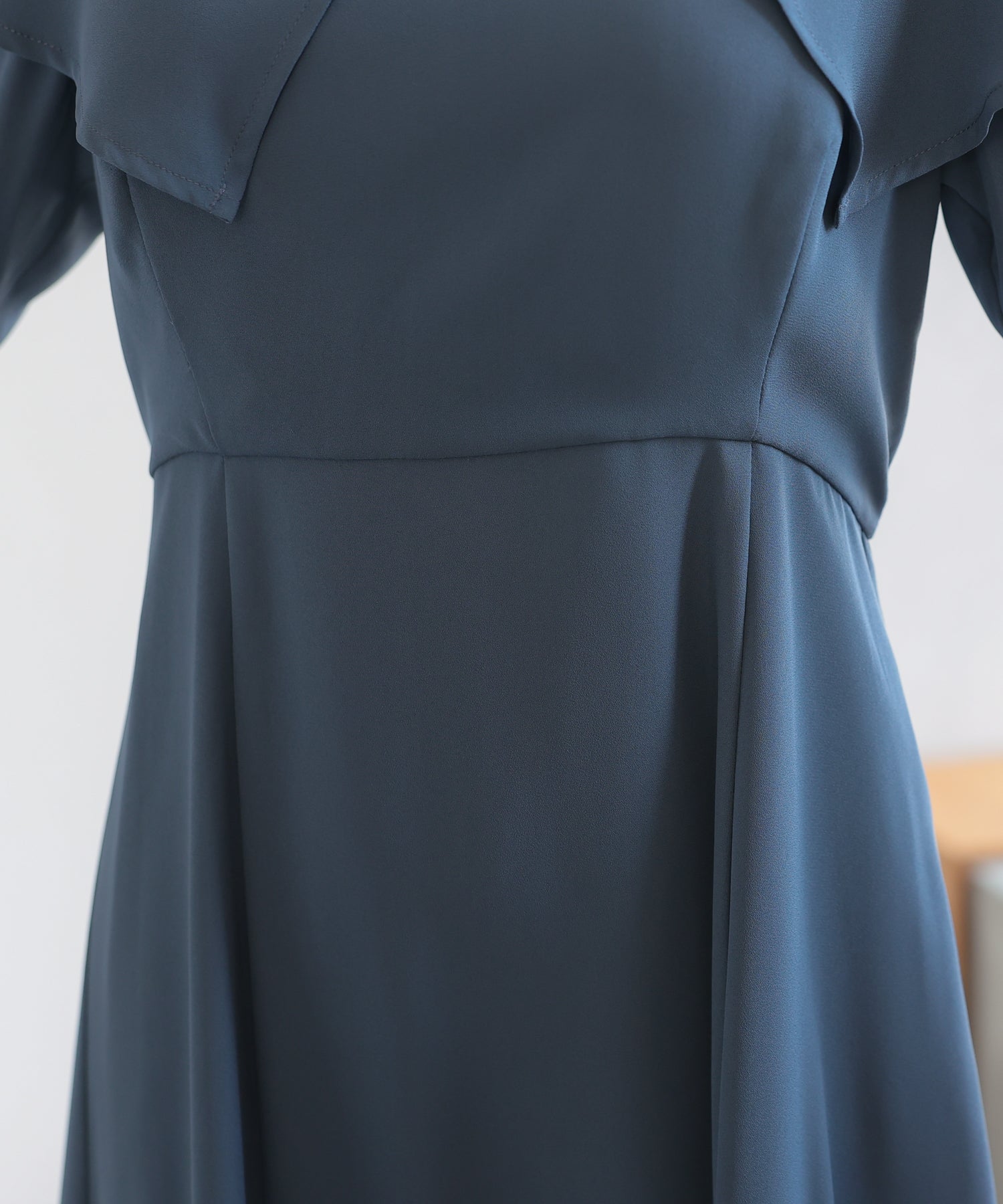 【SALE】ケープ襟ワンピースドレス/22323222