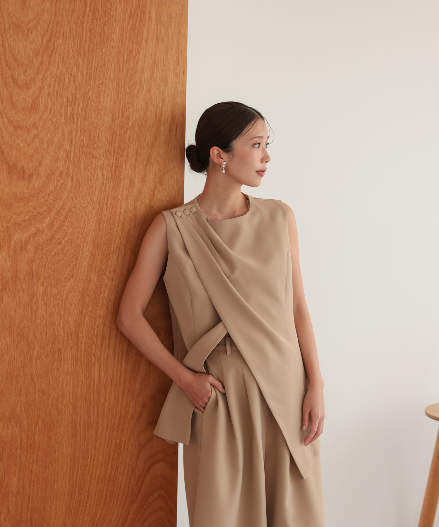 アシンメトリードレープパンツセットアップスーツ/22125609