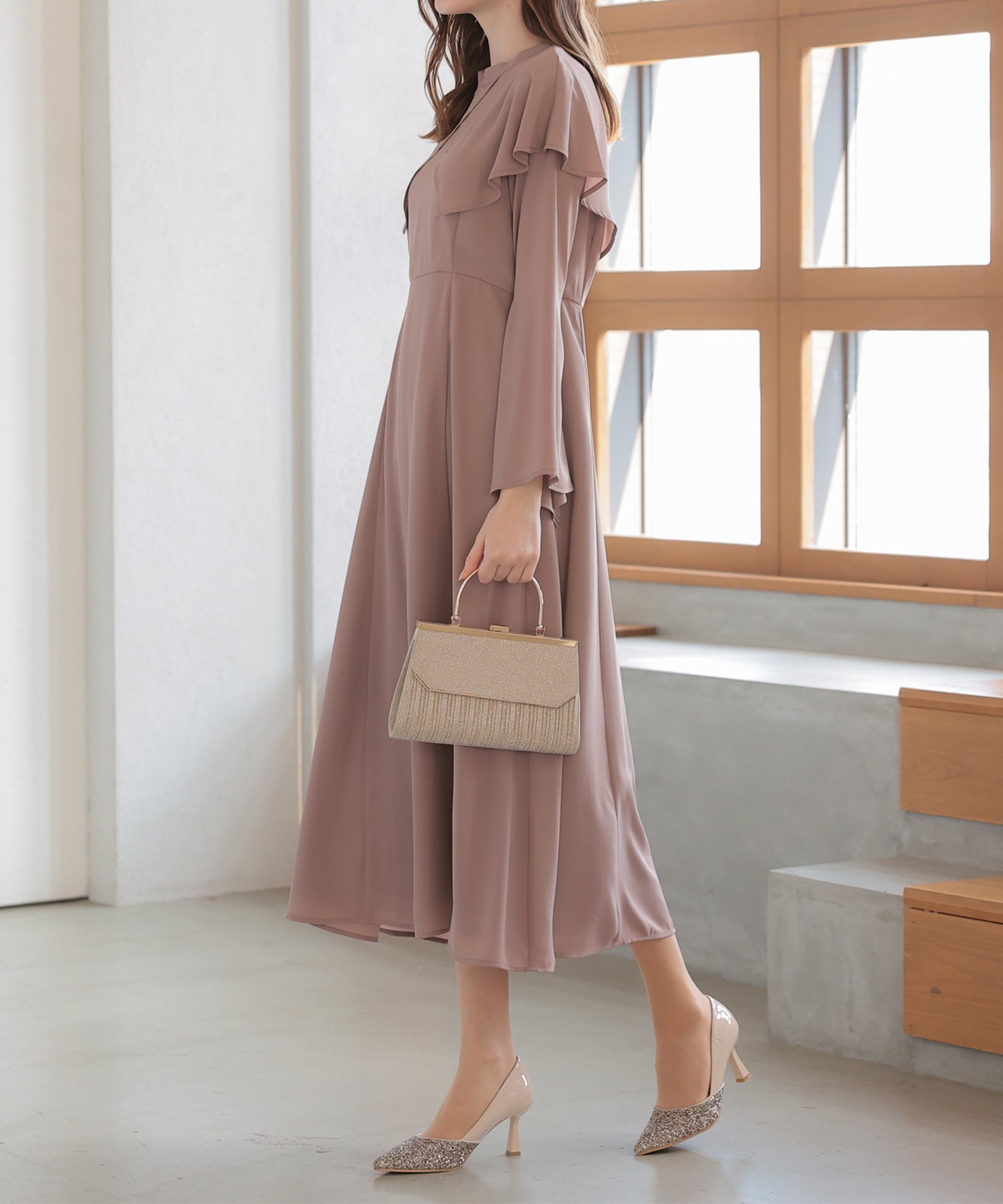 【SALE】ケープ襟ワンピースドレス/22323222