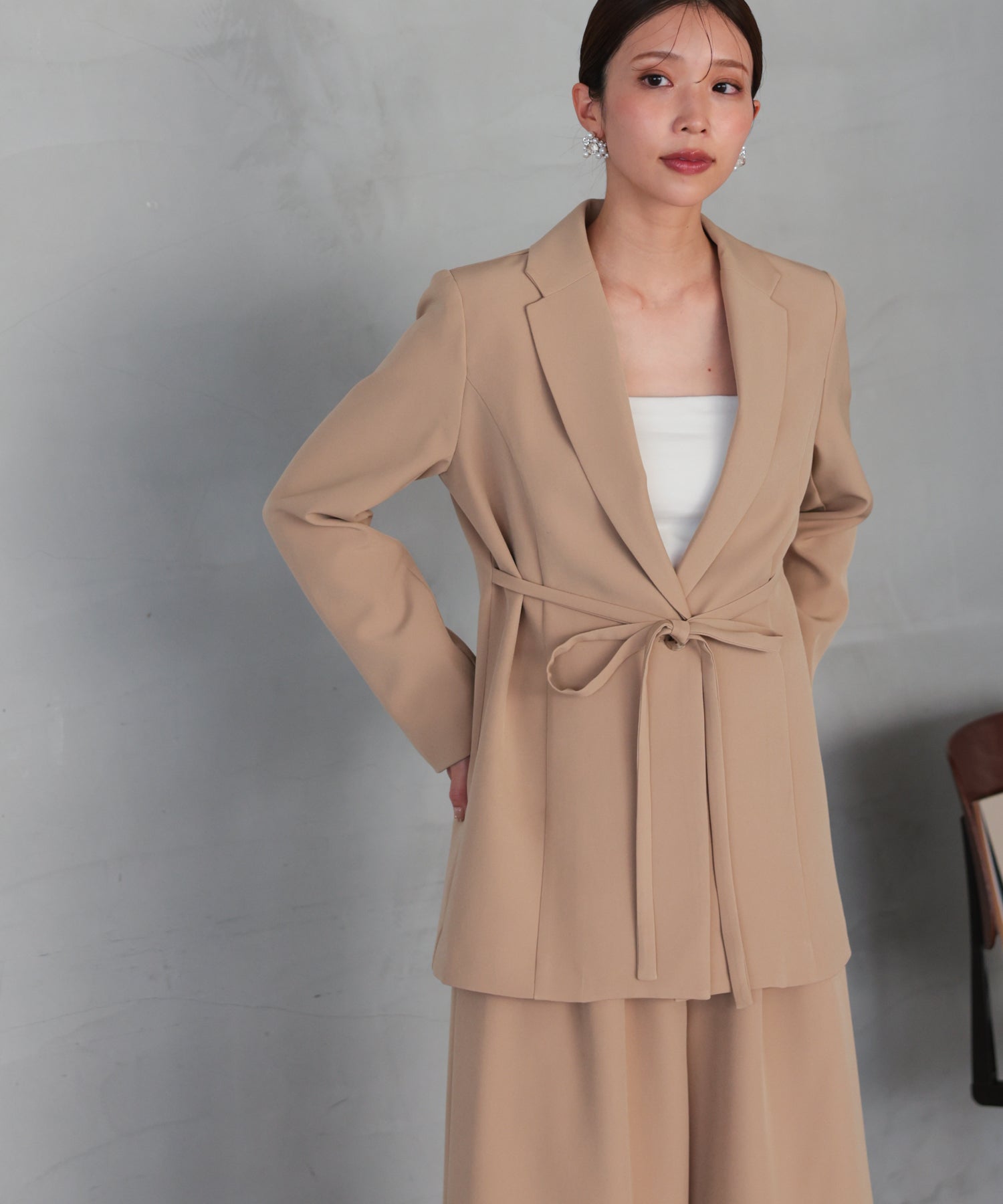 ベージュ/162cm/Mサイズ着用