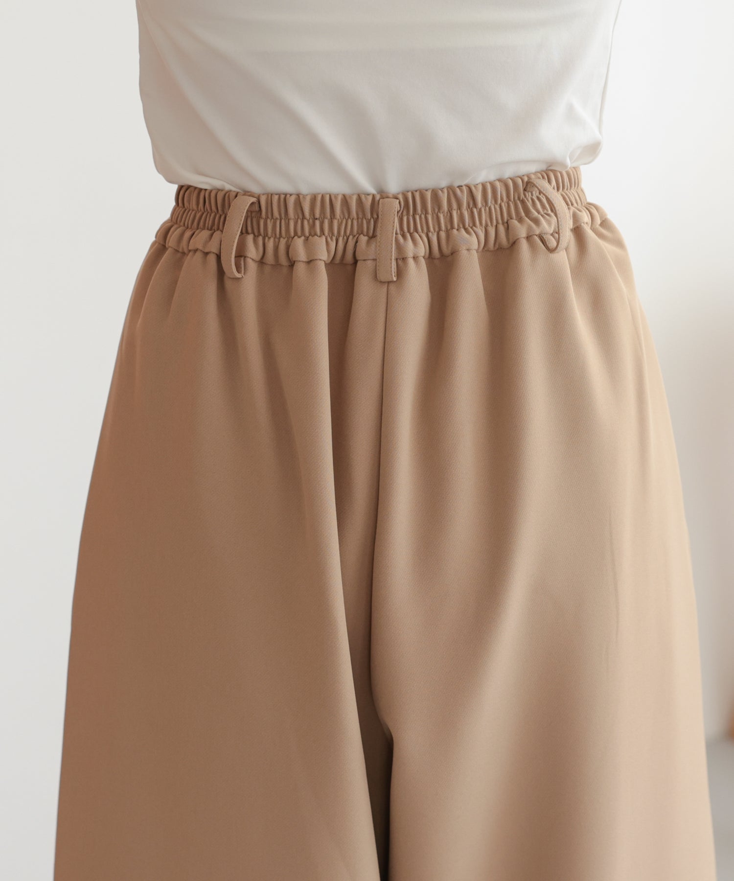 ベージュ/162cm/Mサイズ着用