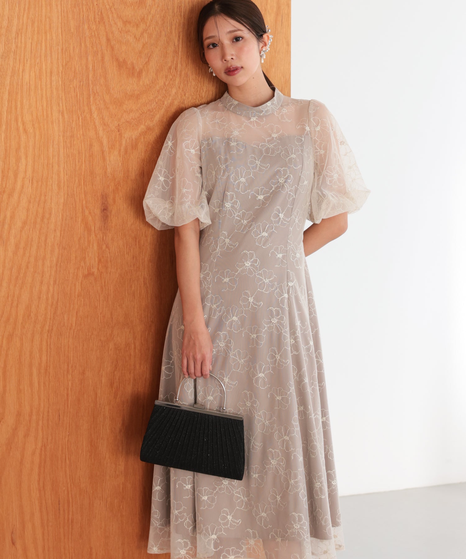 ベージュ/162cm/Mサイズ着用