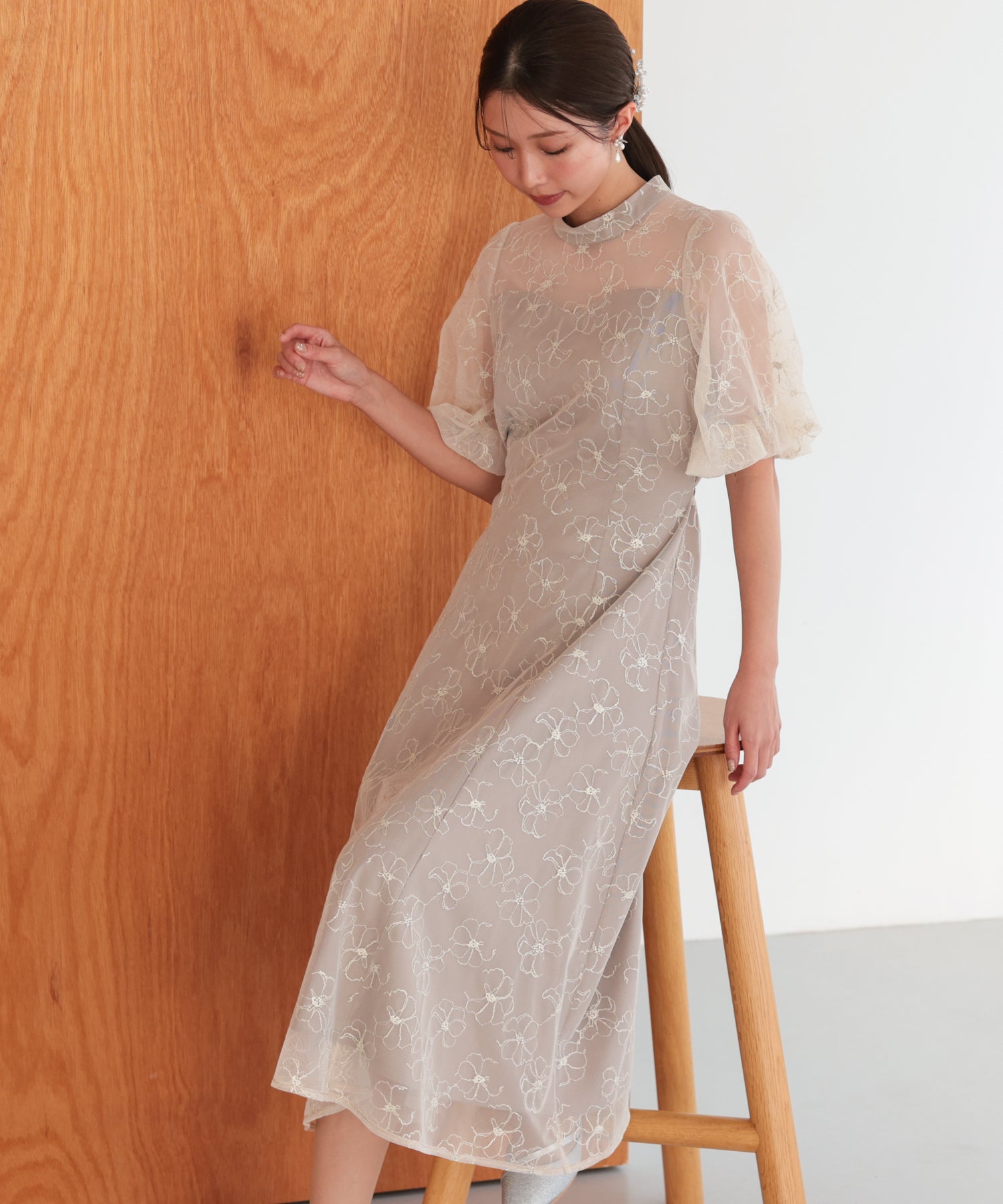 ベージュ/162cm/Mサイズ着用