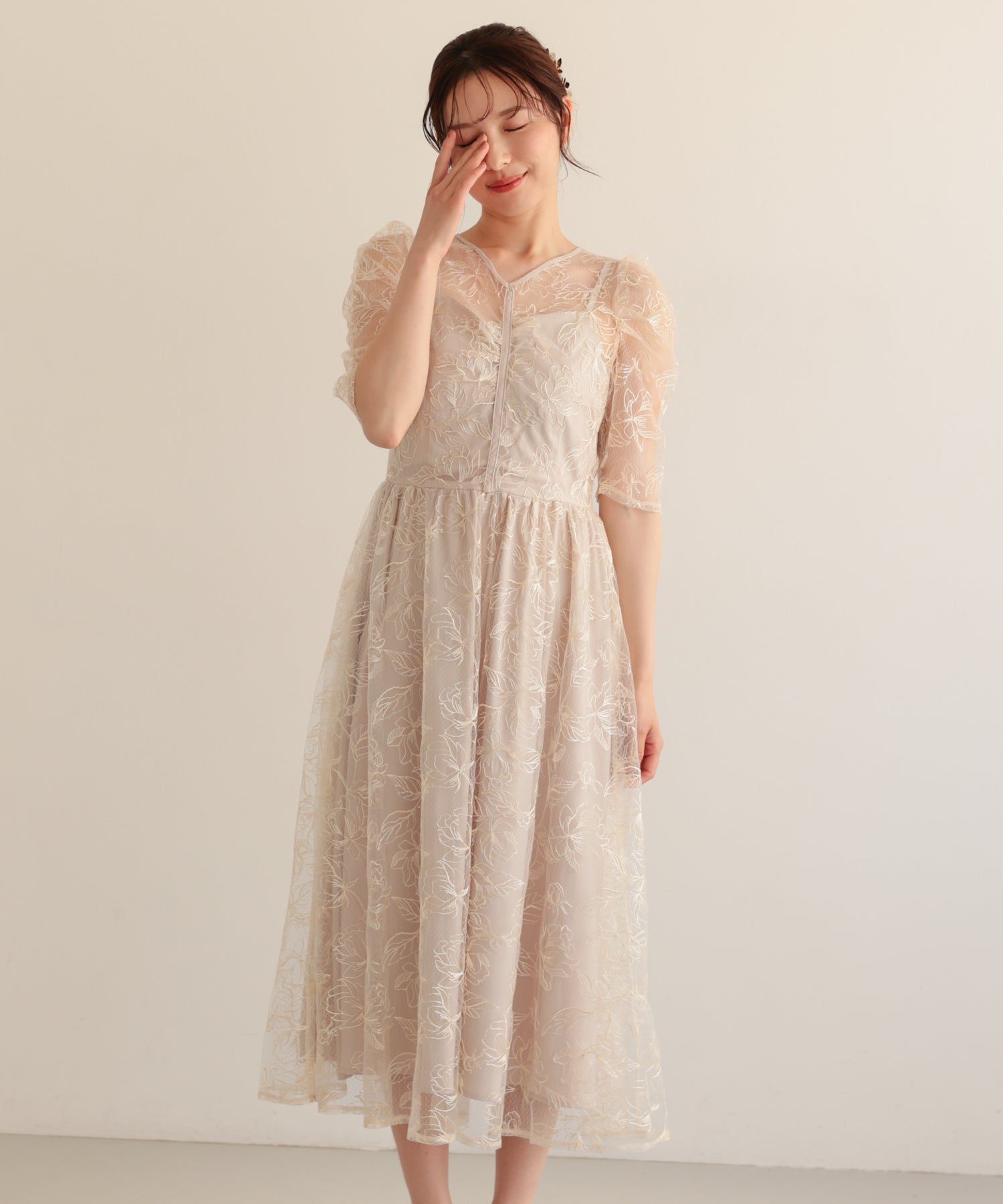 ベージュ/163cm/Mサイズ着用