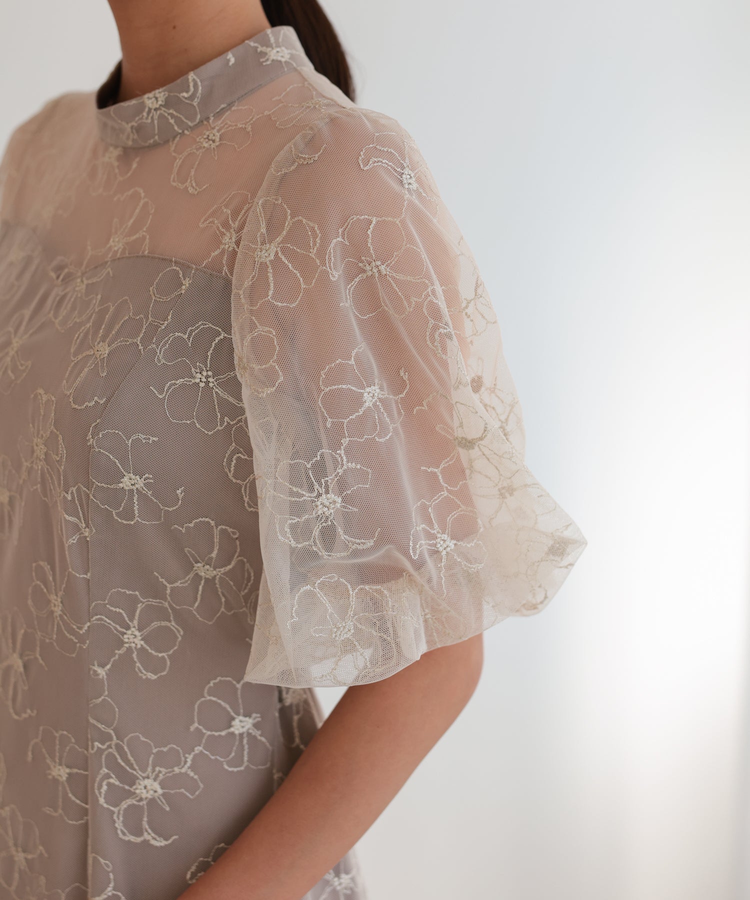 ベージュ/162cm/Mサイズ着用