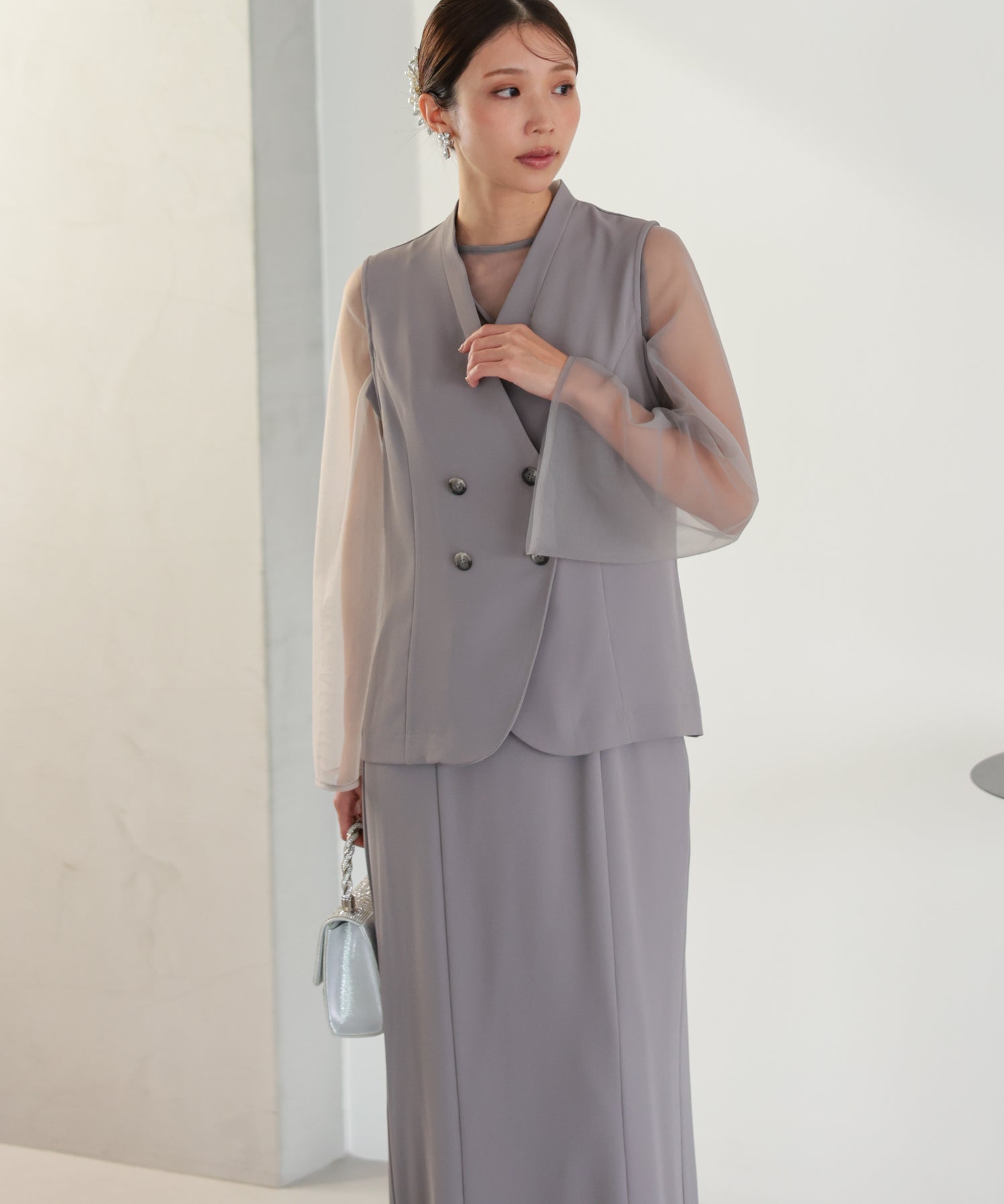 ベージュ/162cm/Mサイズ着用