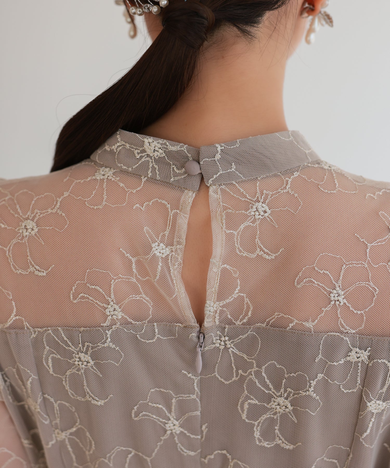 ベージュ/162cm/Mサイズ着用