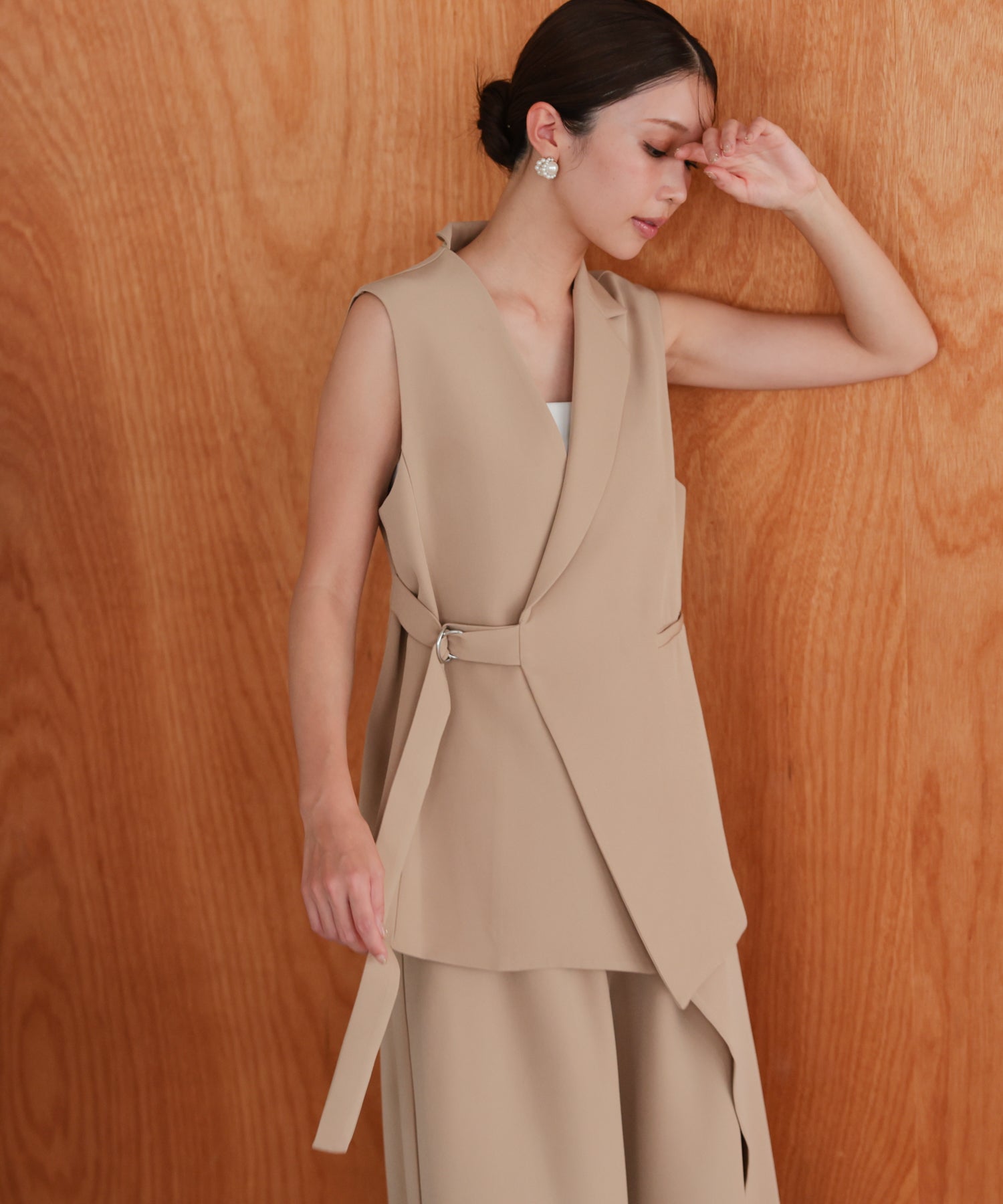 ベージュ/162cm/Mサイズ着用