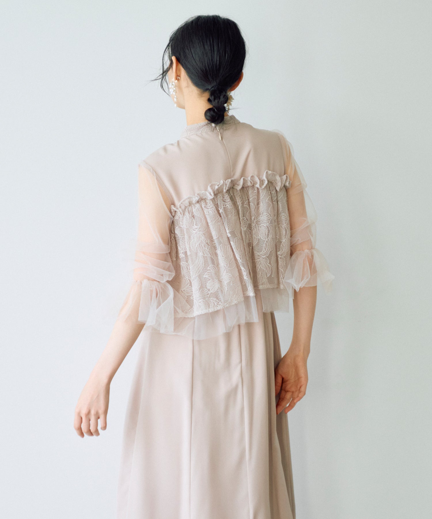 グレージュ/165cm/Mサイズ着用