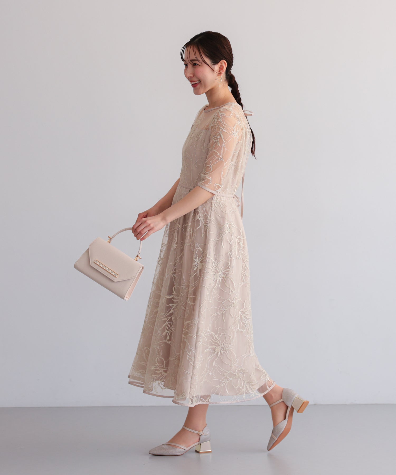 花柄刺繍フレアドレス/22326290