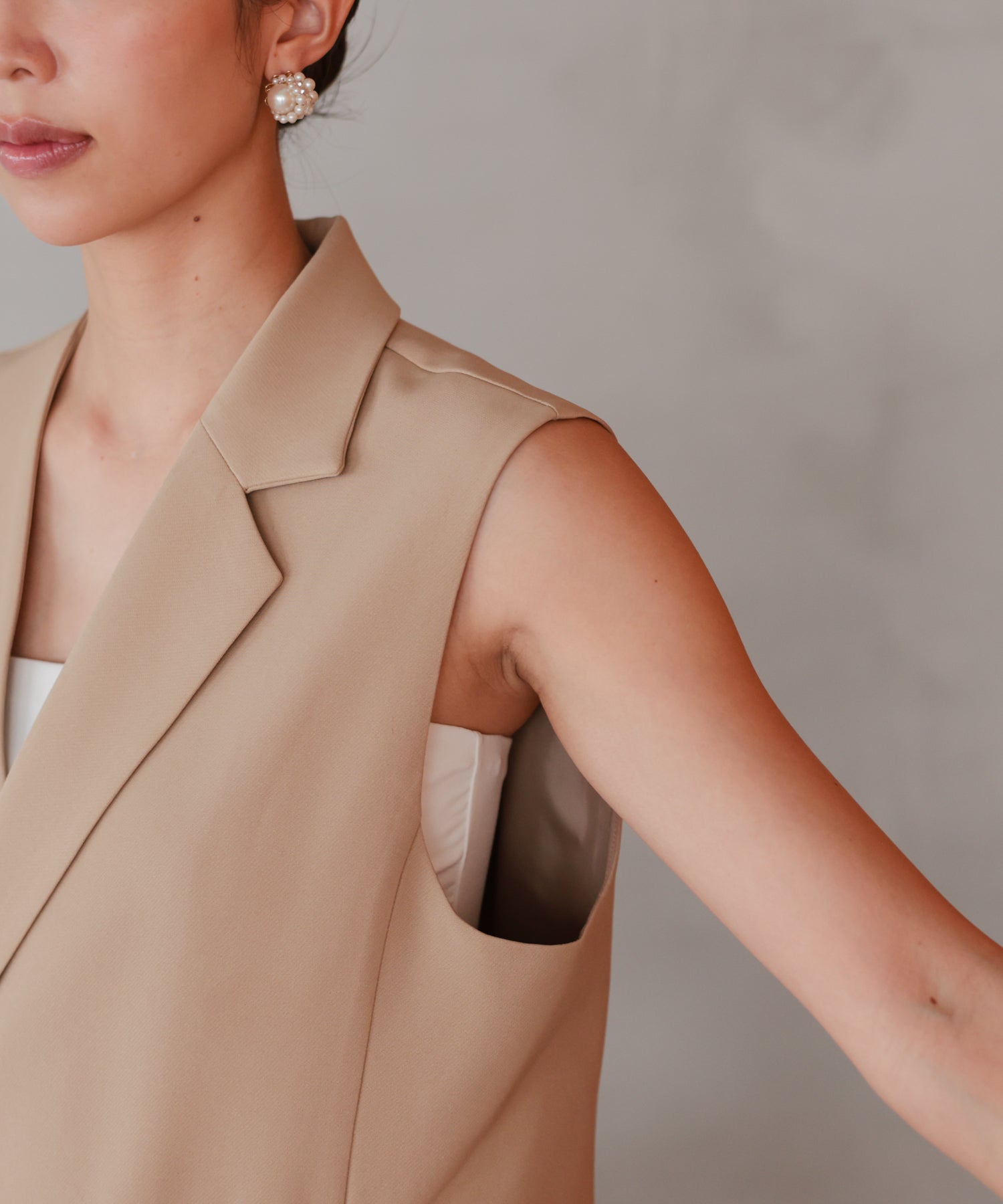 ベージュ/162cm/Mサイズ着用