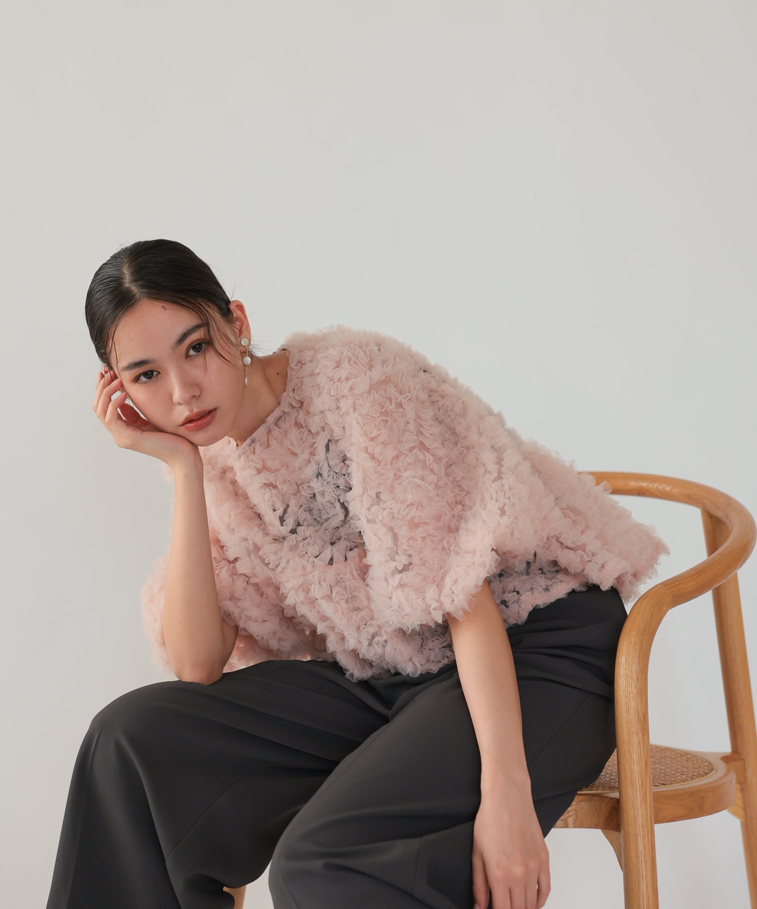 ピンク×チャコール/164cm/Mサイズ着用