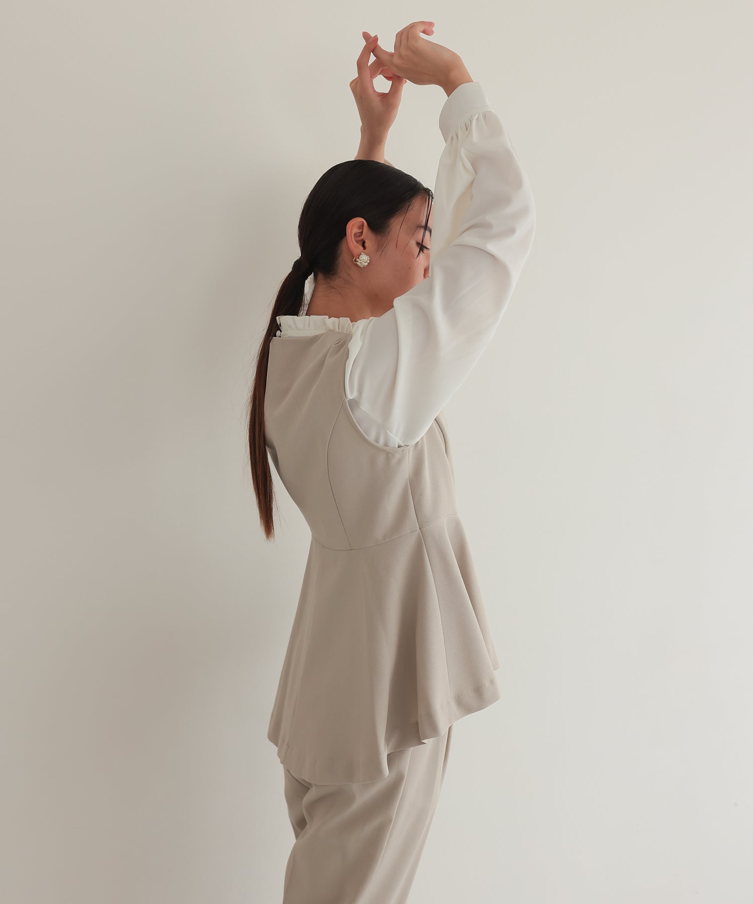 ベージュ/164cm/Mサイズ