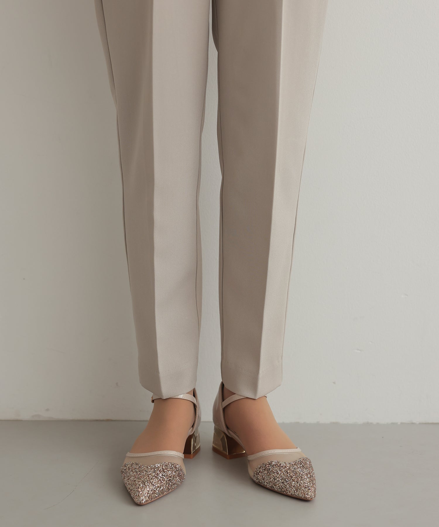 ベージュ/164cm/Mサイズ