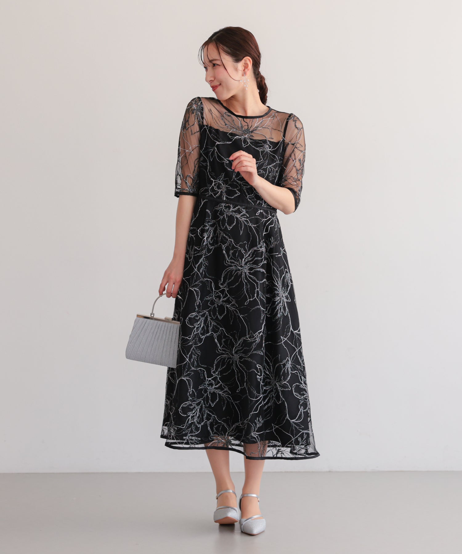 花柄刺繍フレアドレス/22326290