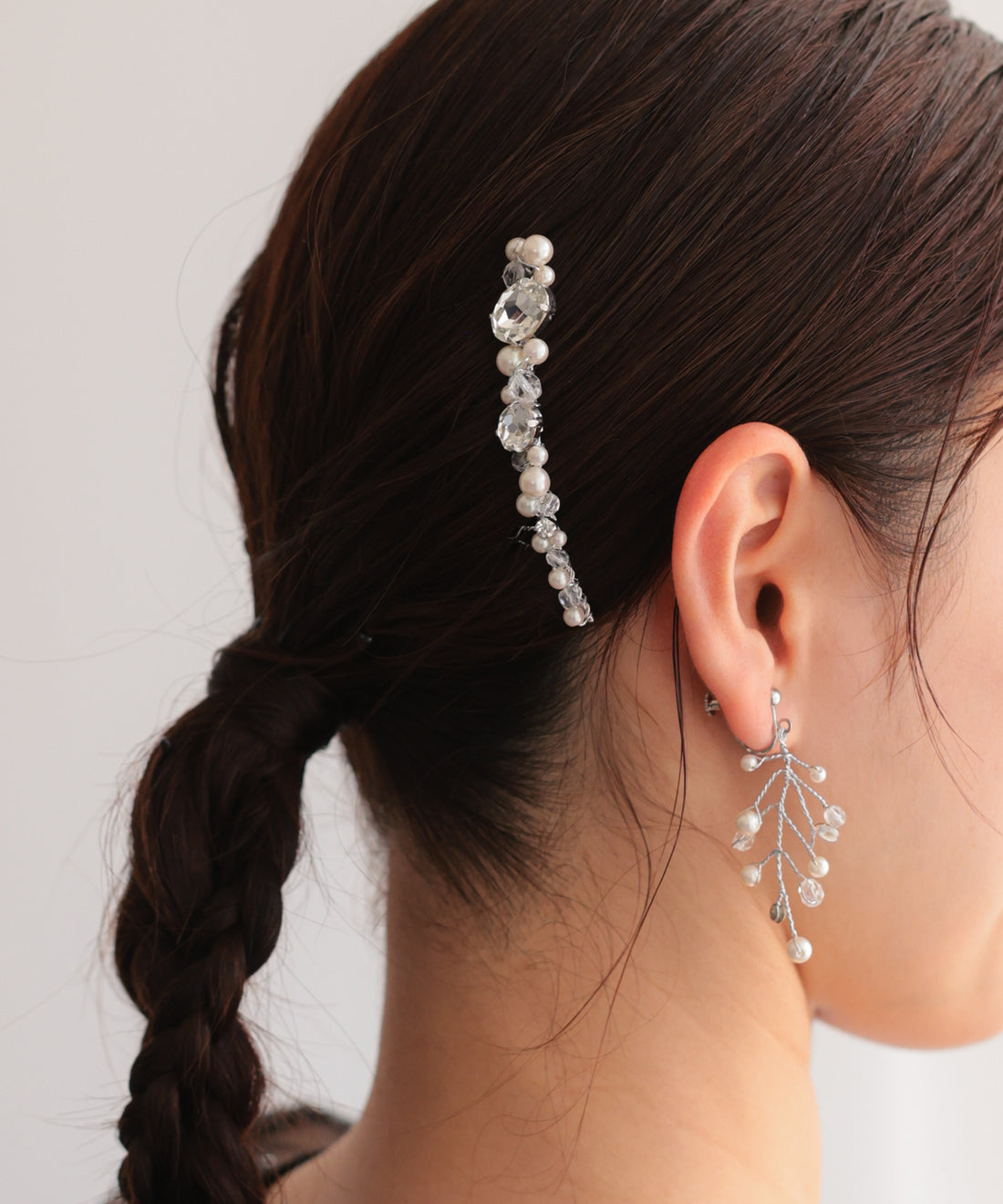 ドレスアクセサリー パールビジューヘアコーム/CMT42003