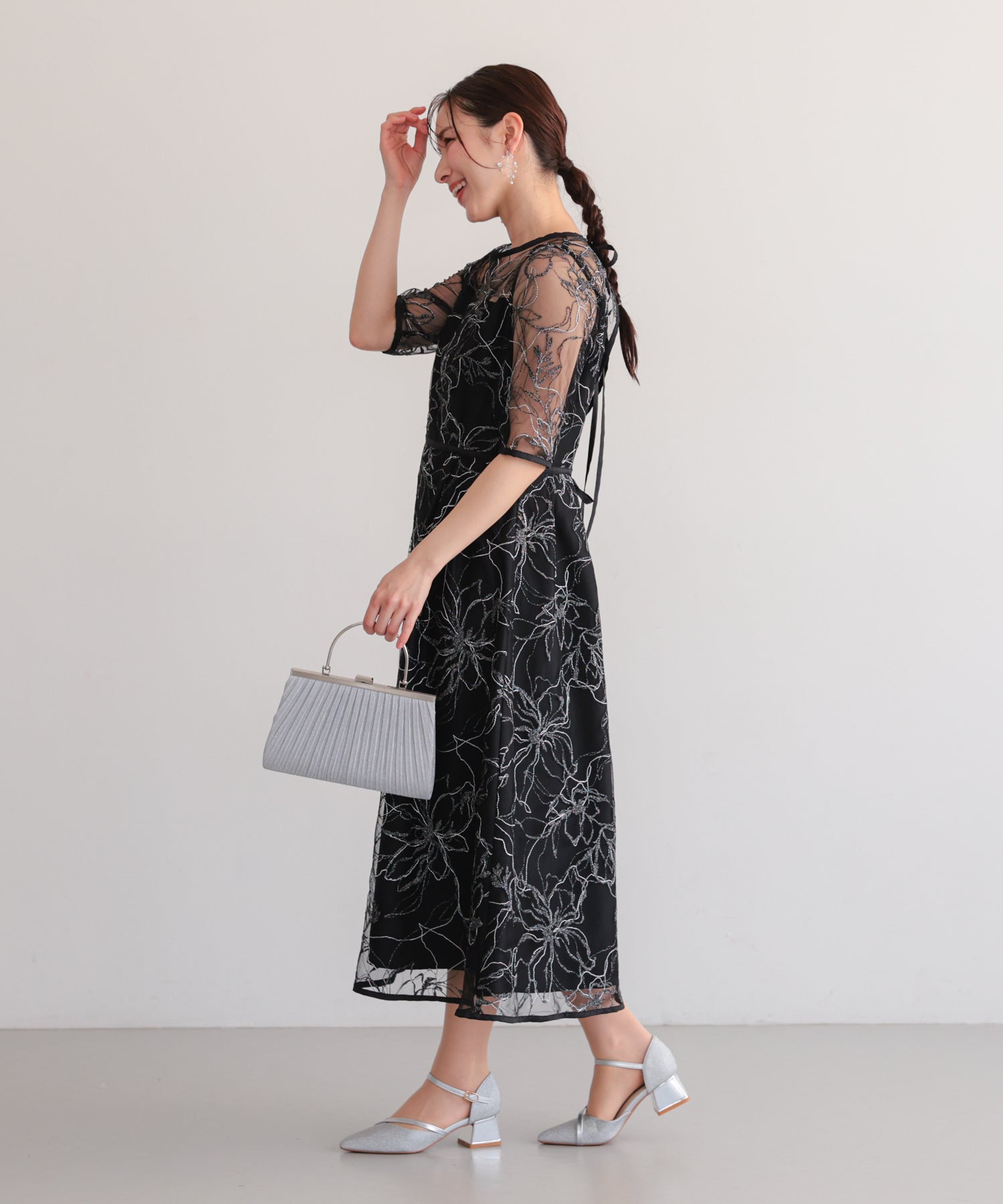 花柄刺繍フレアドレス/22326290