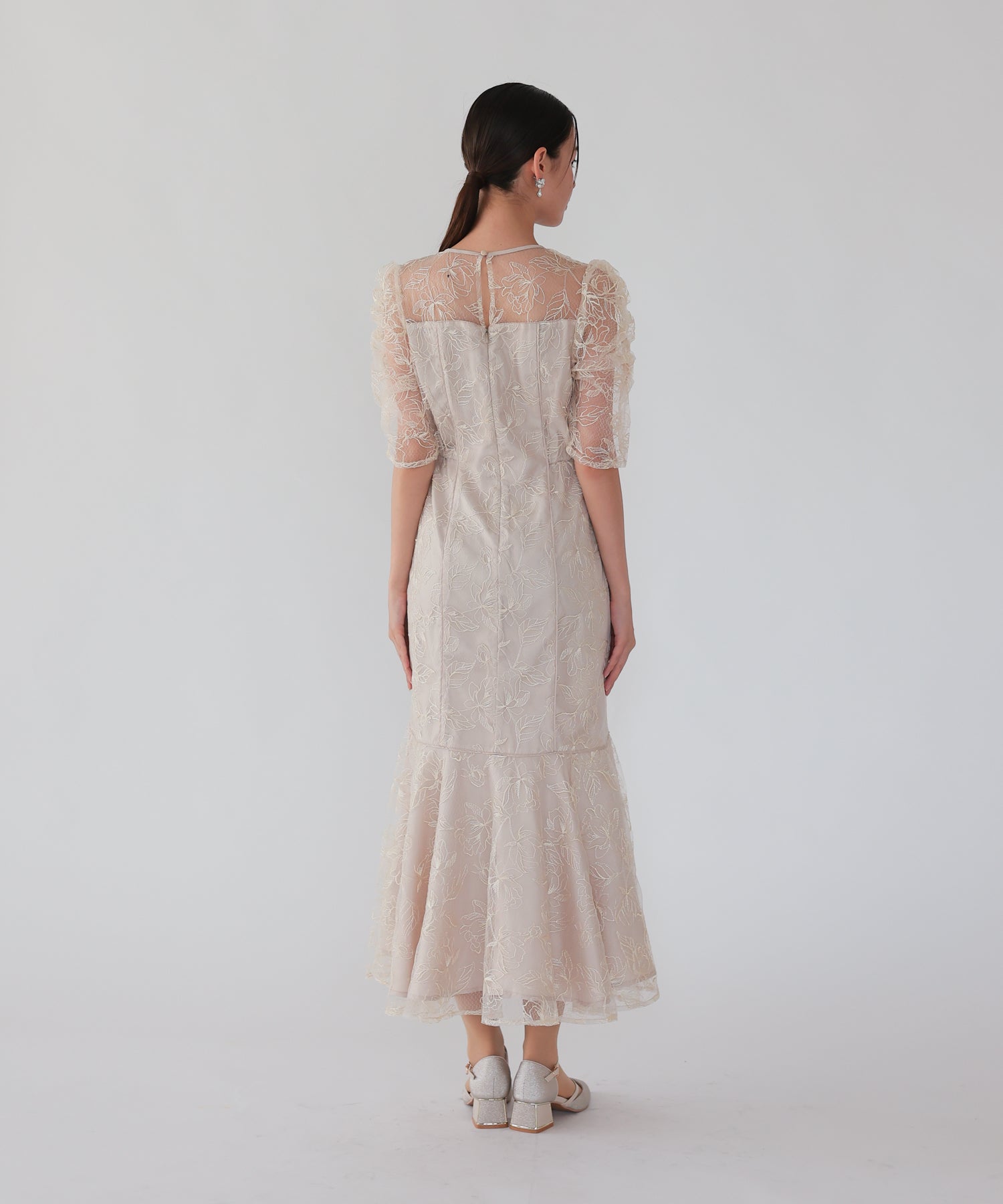 ベージュ/164cm/Mサイズ着用