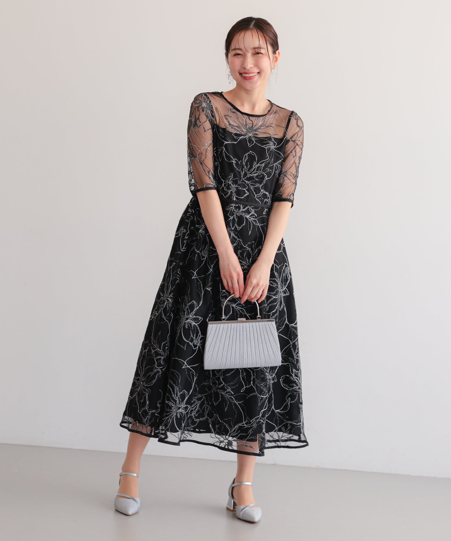 花柄刺繍フレアドレス/22326290