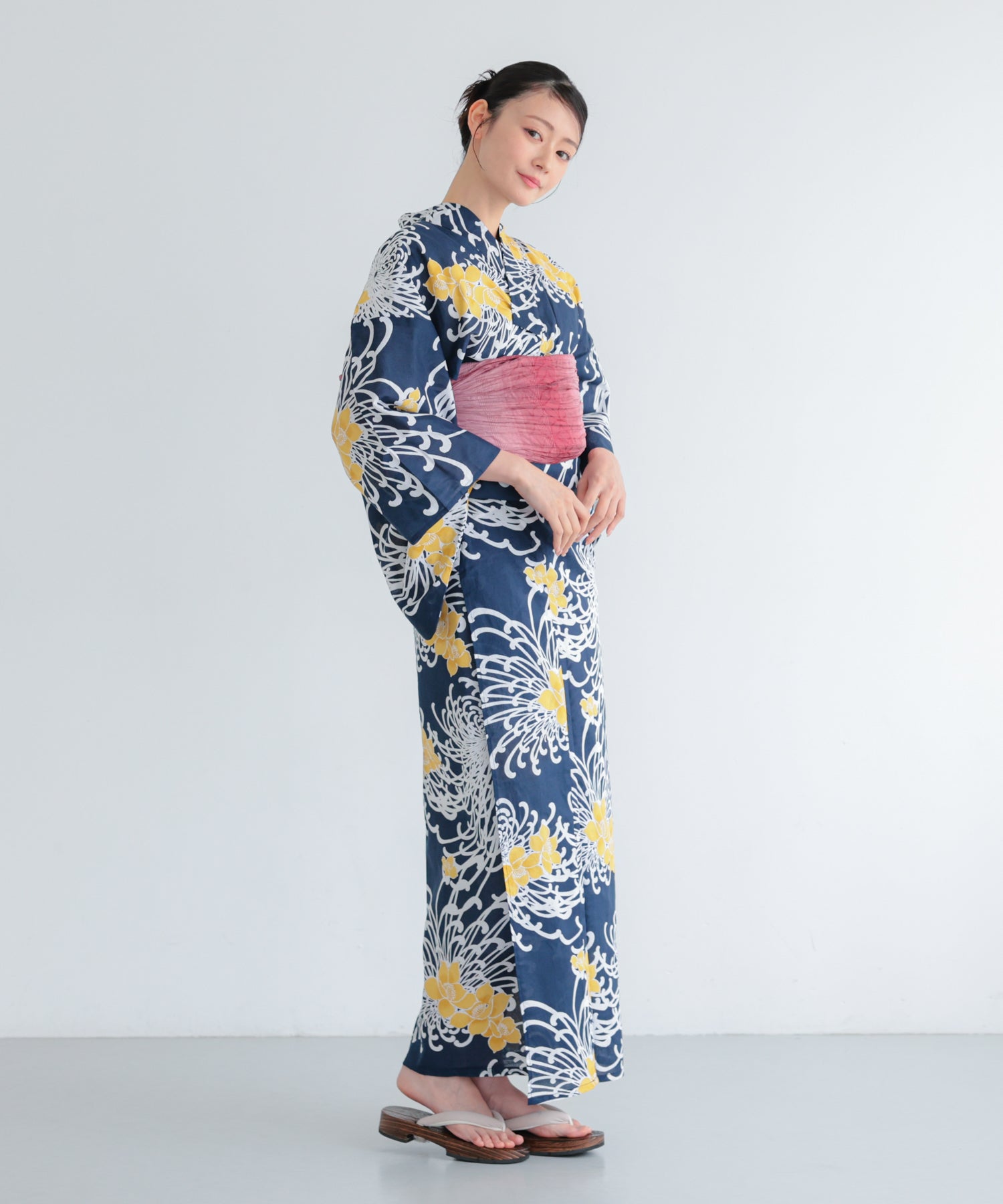 浴衣のみ　菊柄 浴衣 菊①/FA-25-102 – haremode