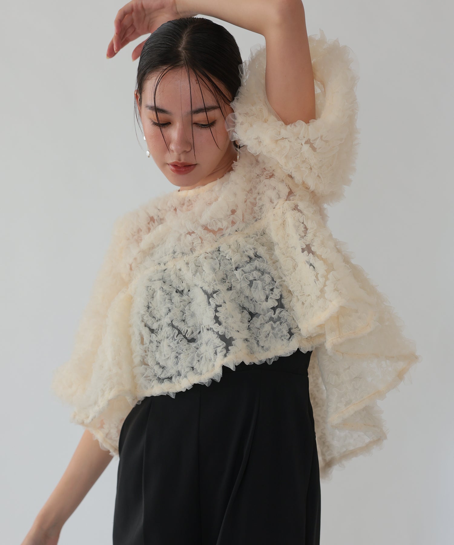 ベージュ×ブラック/164cm/Mサイズ着用