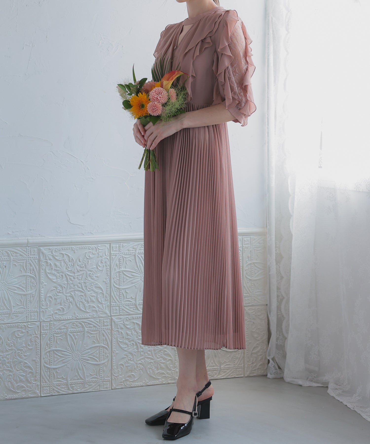 ラッフルキーホールネックドレス/22323206
