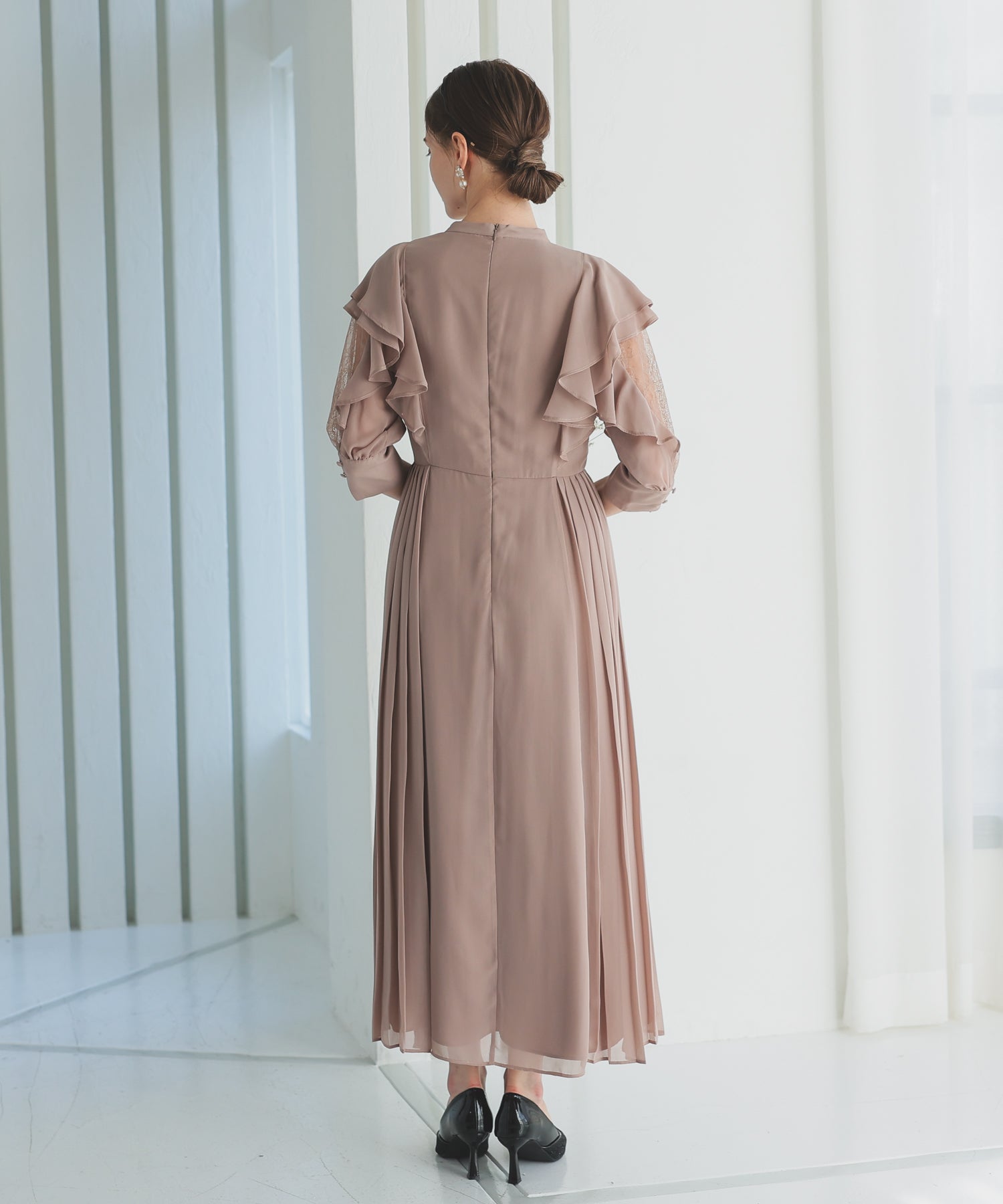 【SALE】フェミニンフリル7分袖レースドレス/22323219