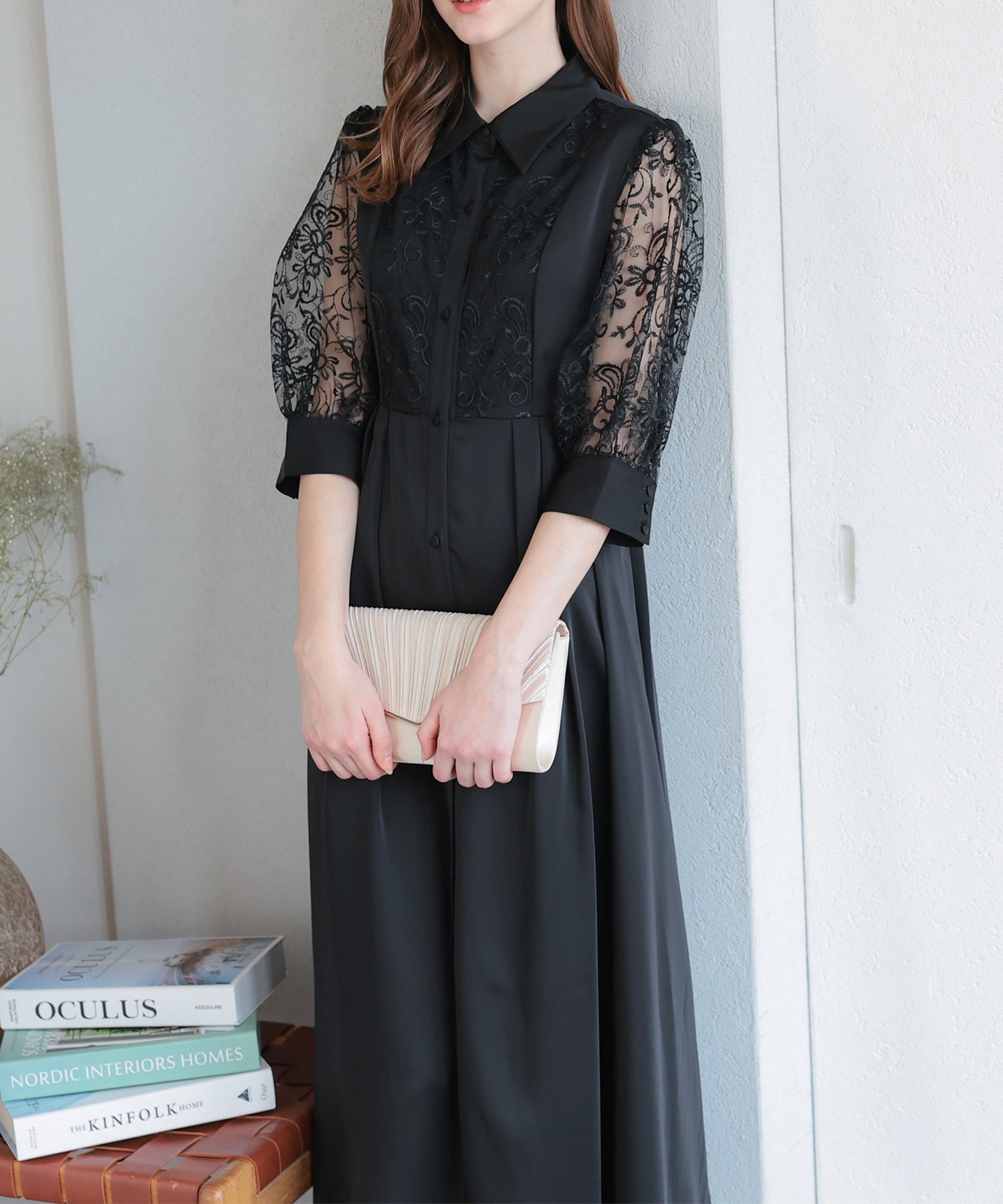 シャツ襟刺繍Aラインドレス/22323212
