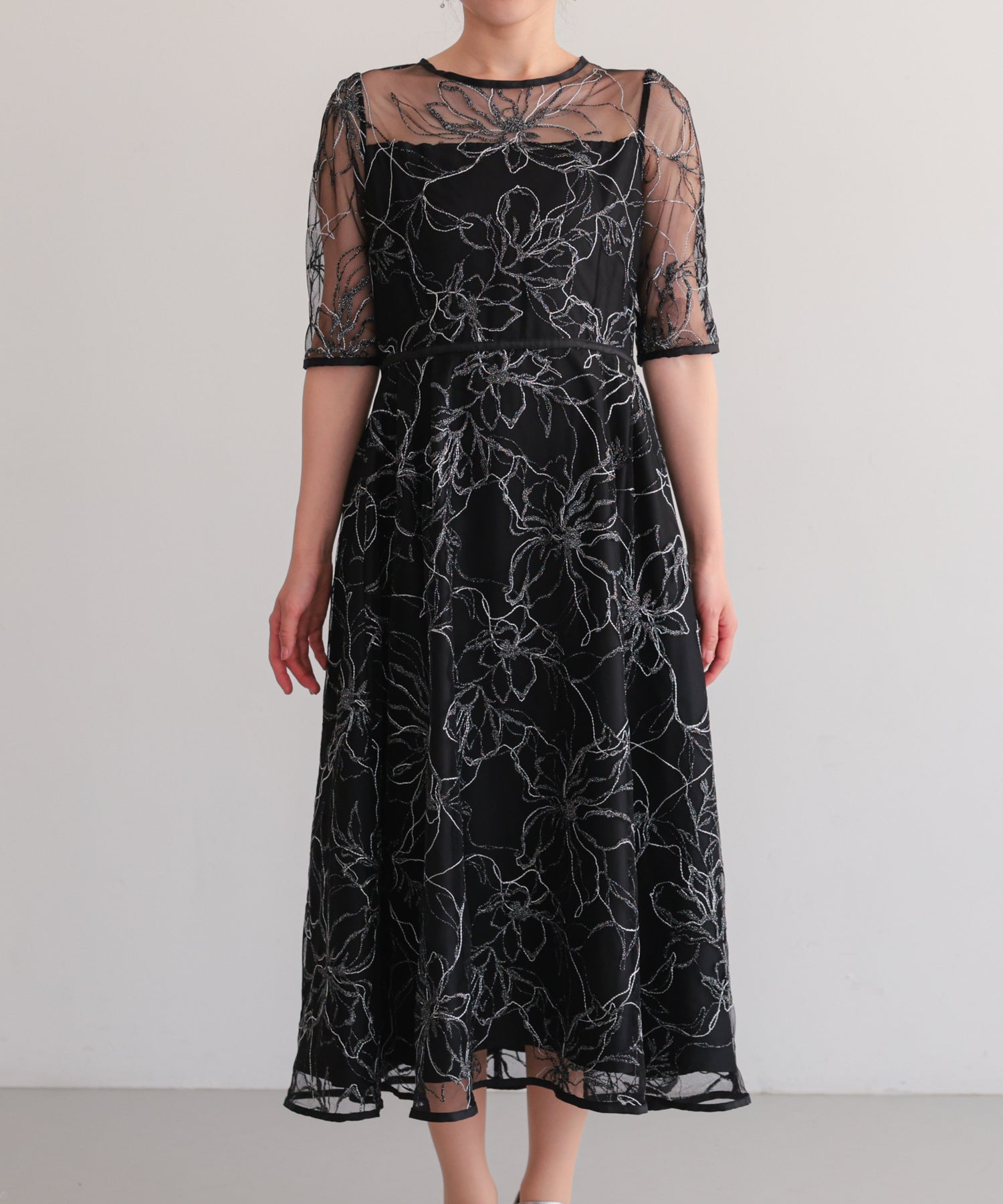 花柄刺繍フレアドレス/22326290