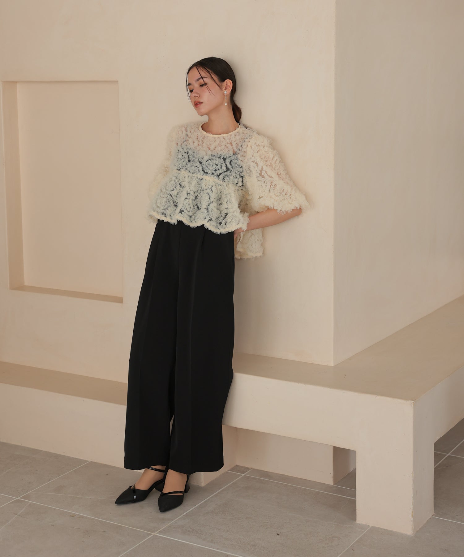 ベージュ×ブラック/164cm/Mサイズ着用