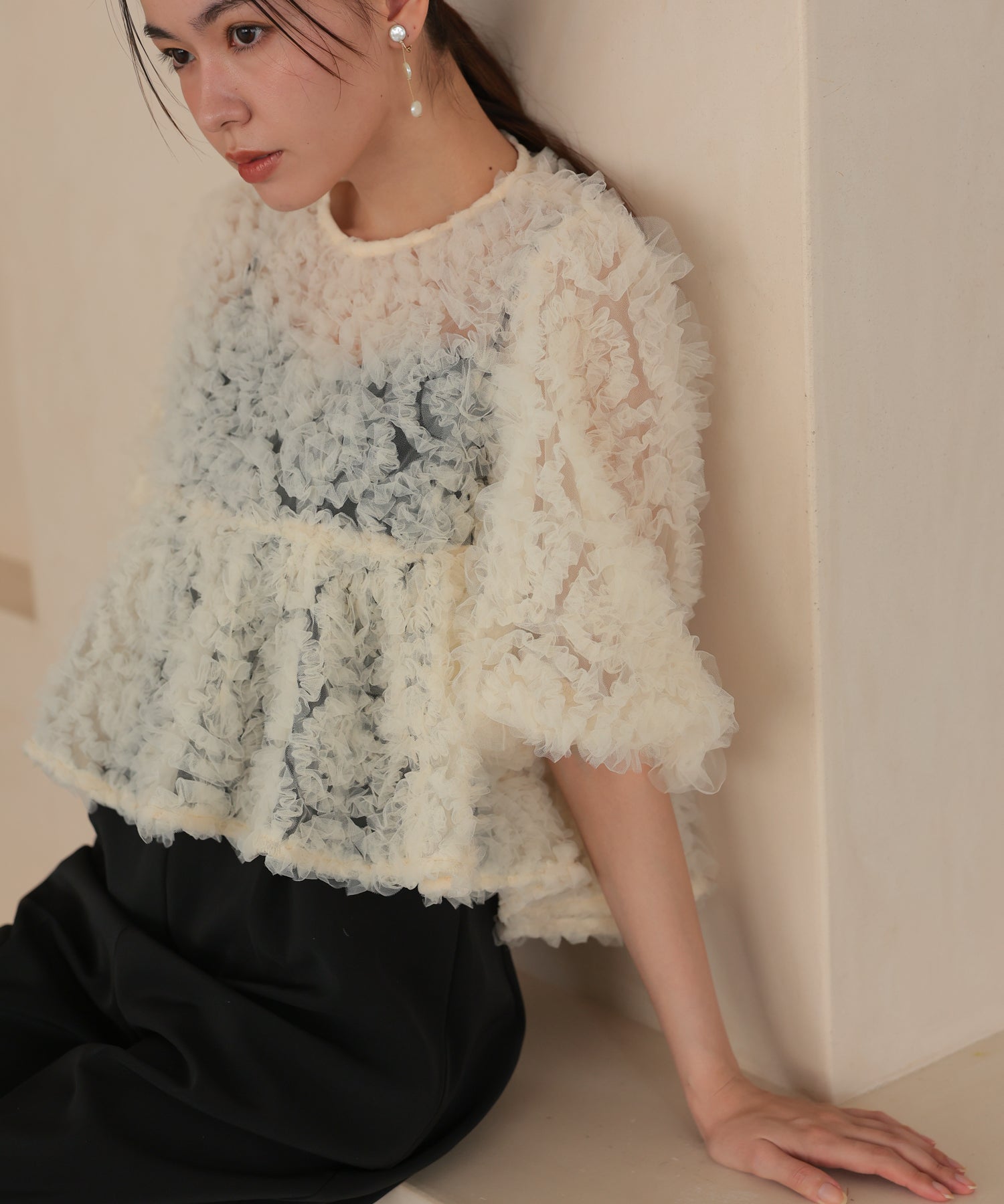 ベージュ×ブラック/164cm/Mサイズ着用