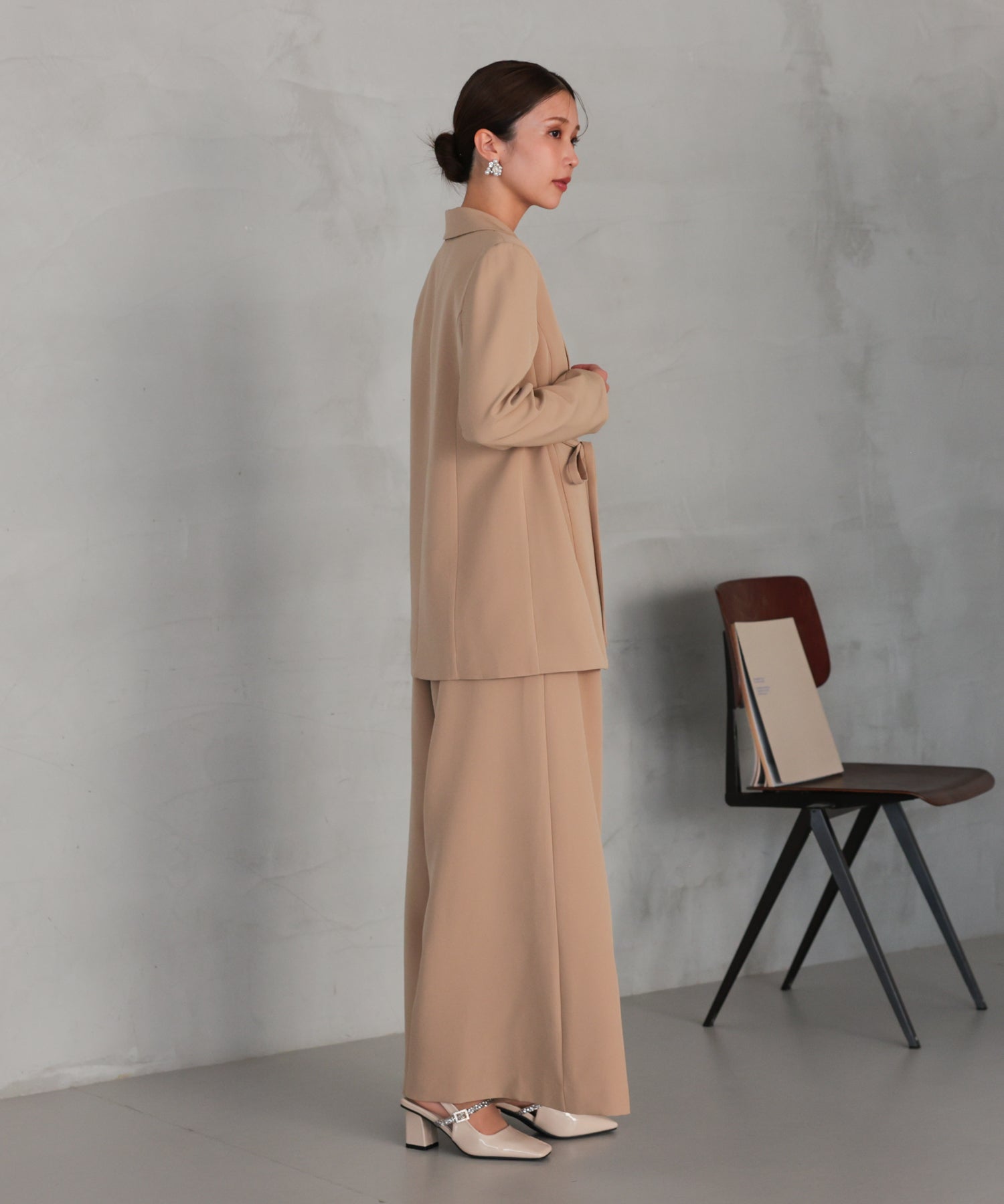 クラシックテーラード ウエストタイスーツ/22125610