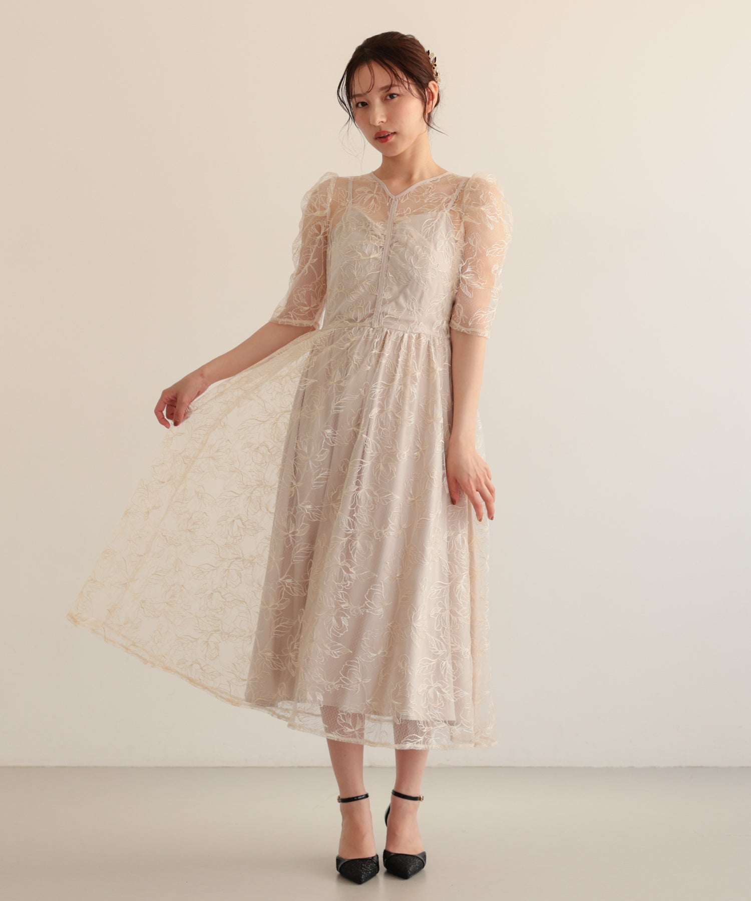 ベージュ/163cm/Mサイズ着用