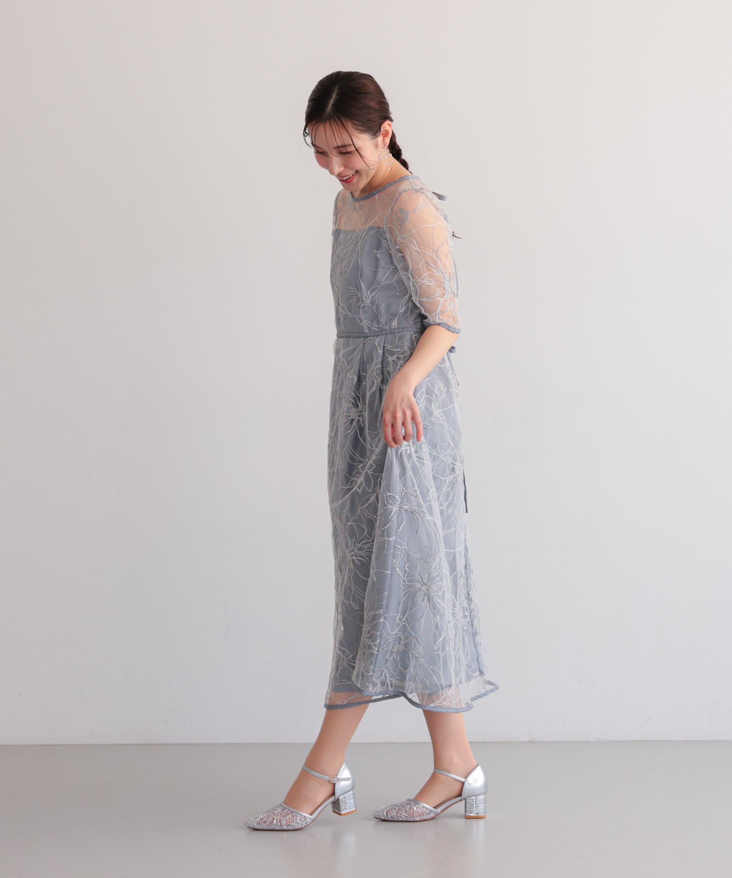 花柄刺繍フレアドレス/22326290