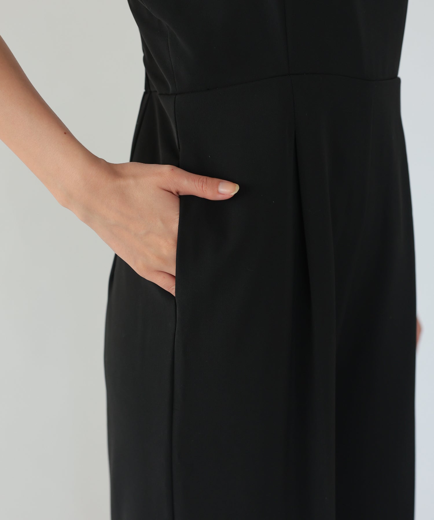 オールインワン/ブラック