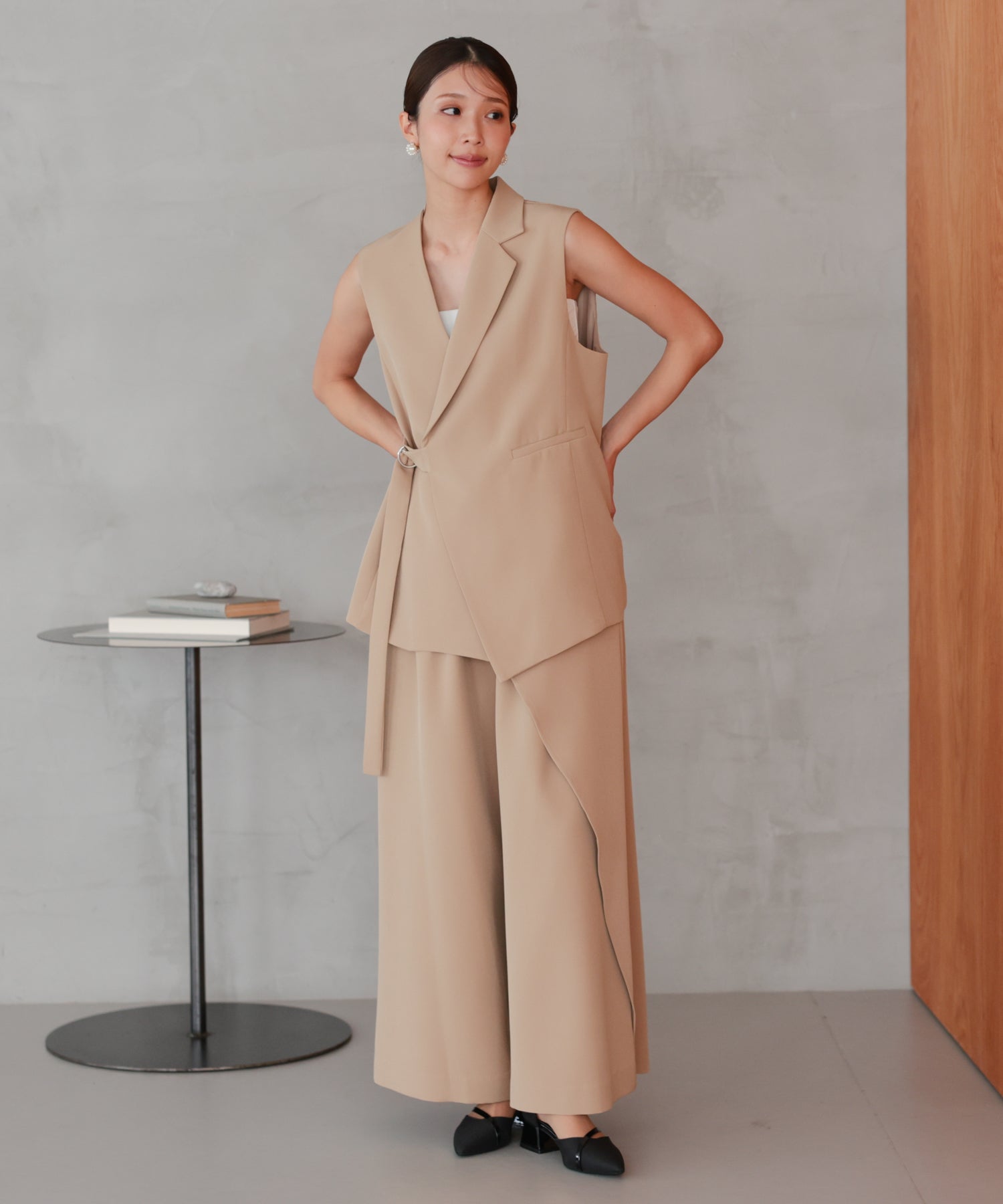 ベージュ/162cm/Mサイズ着用