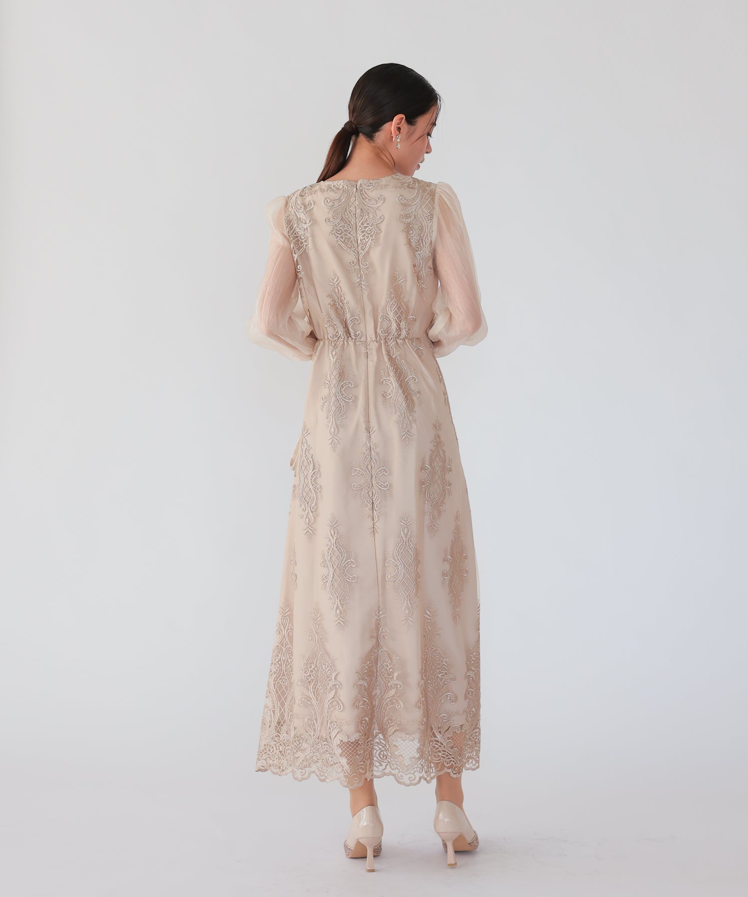 ベージュ/164cm/Mサイズ着用