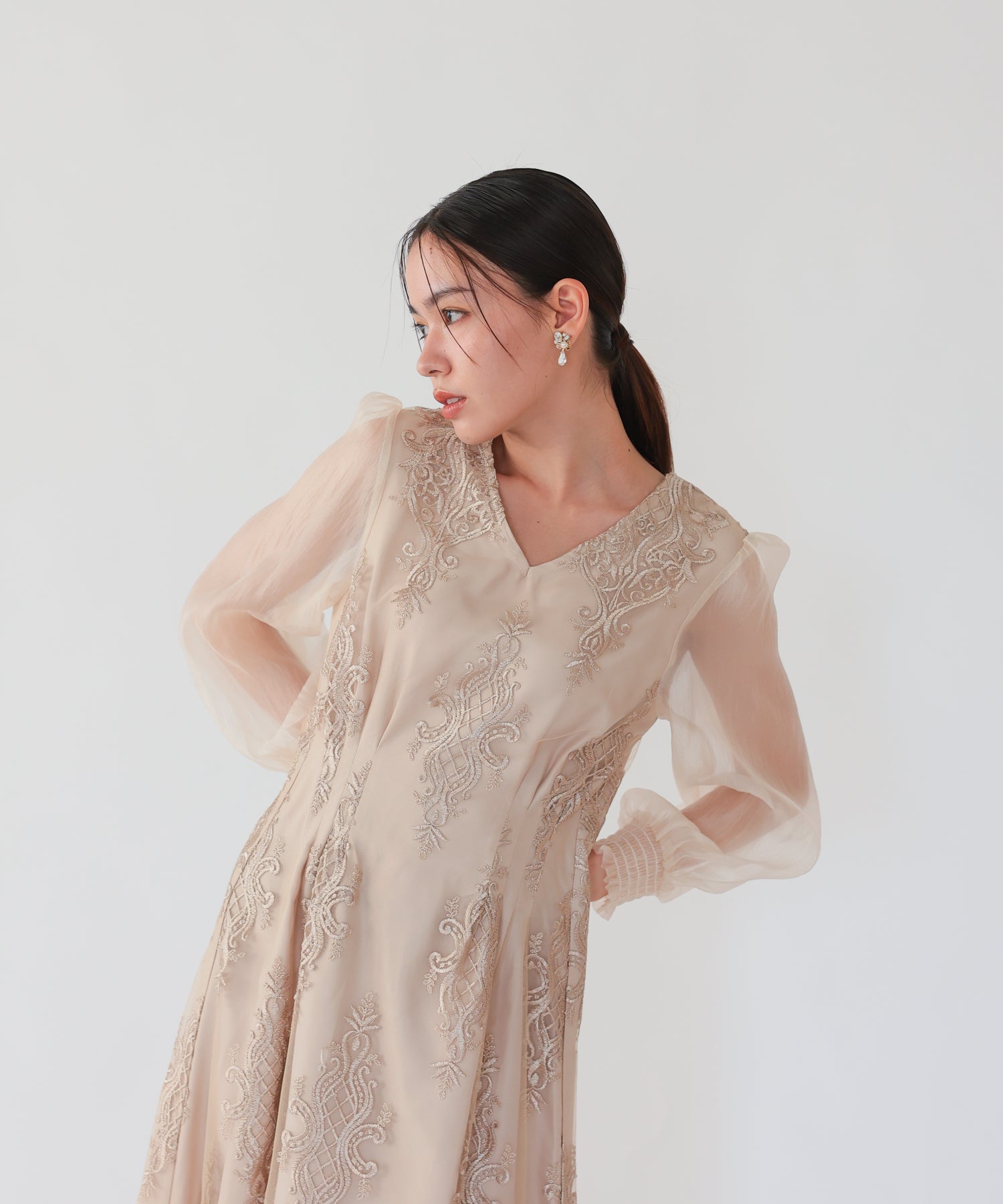 ベージュ/164cm/Mサイズ着用