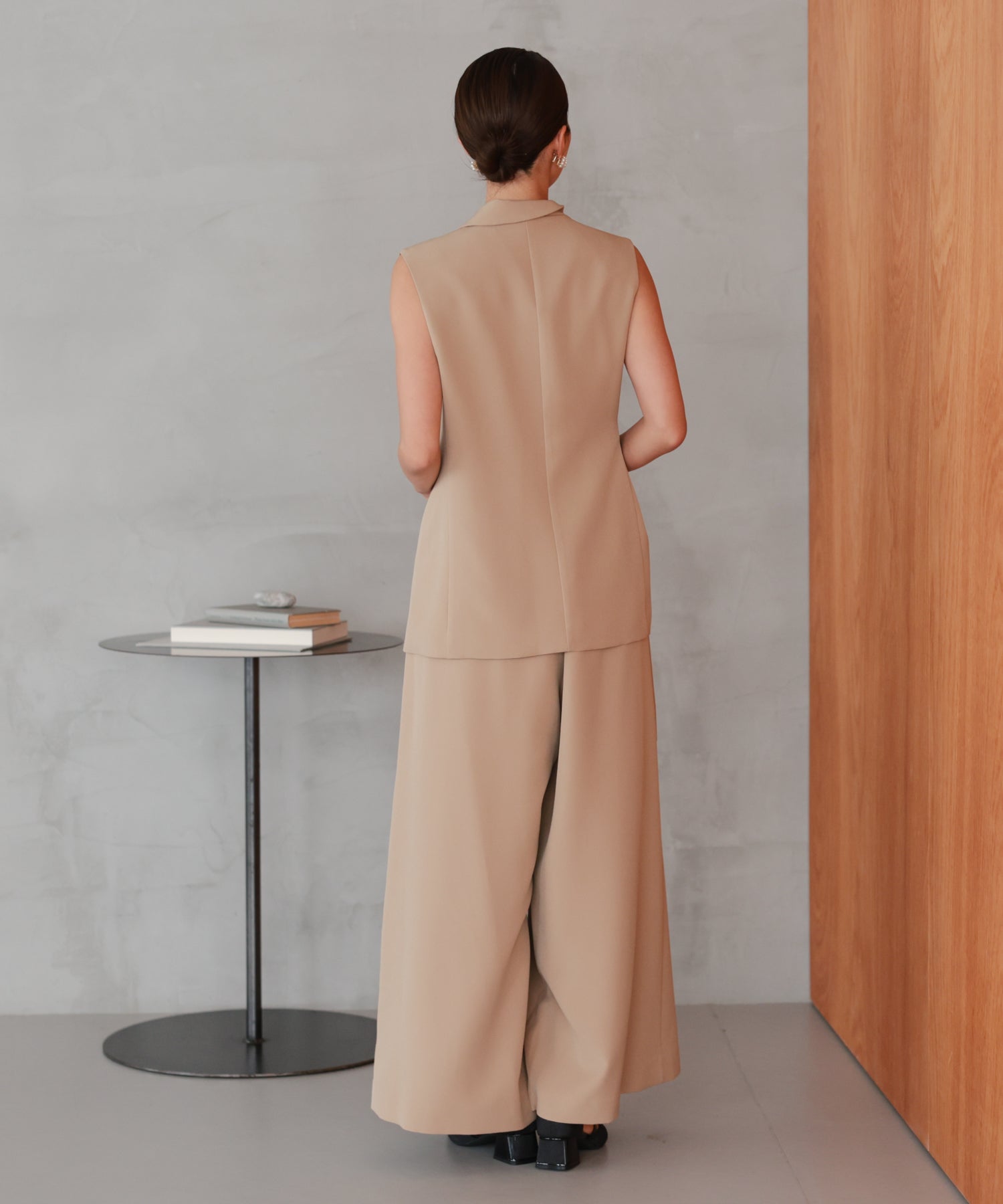 ベージュ/162cm/Mサイズ着用