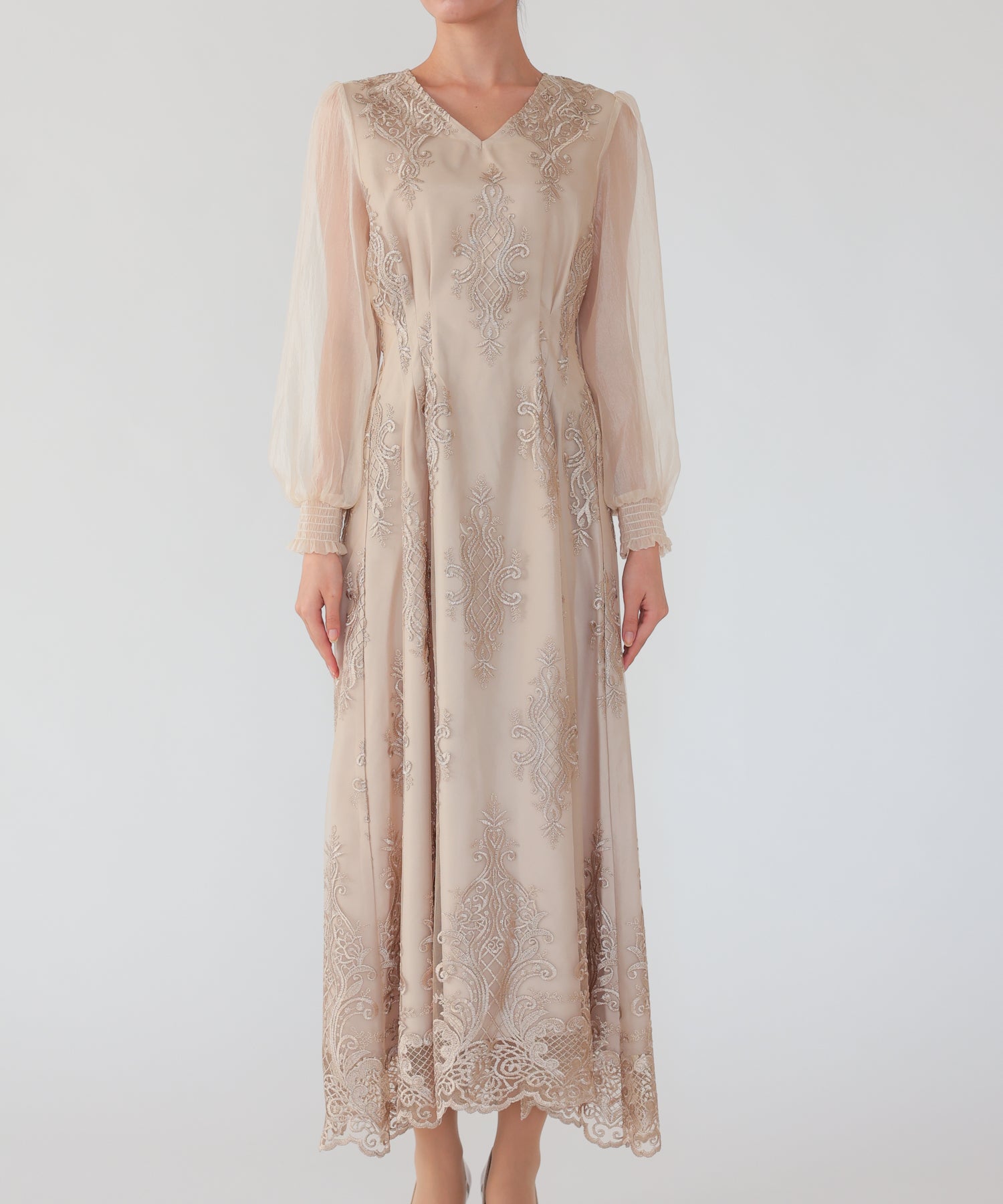 ベージュ/164cm/Mサイズ着用