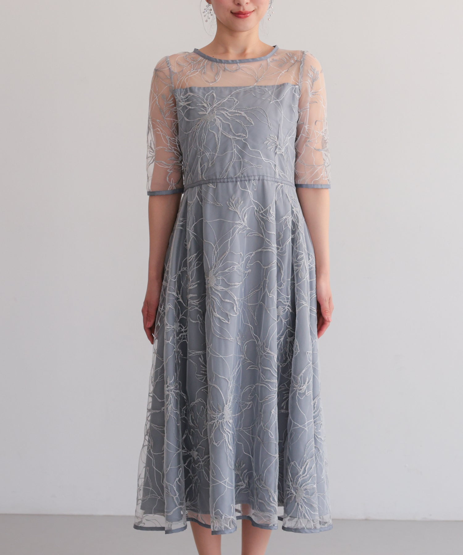 花柄刺繍フレアドレス/22326290