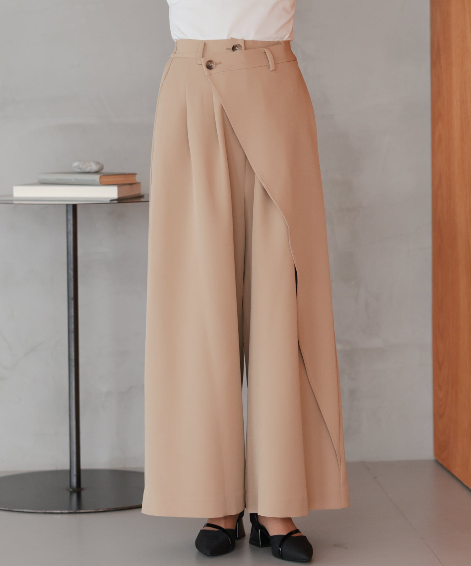 ベージュ/162cm/Mサイズ着用