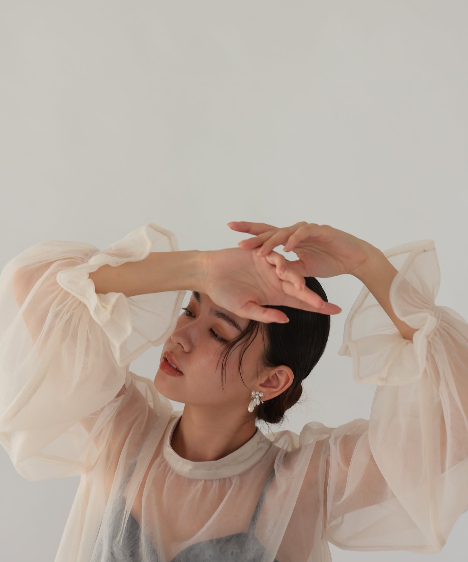 ベージュ×ブラック/164cm/Mサイズ着用