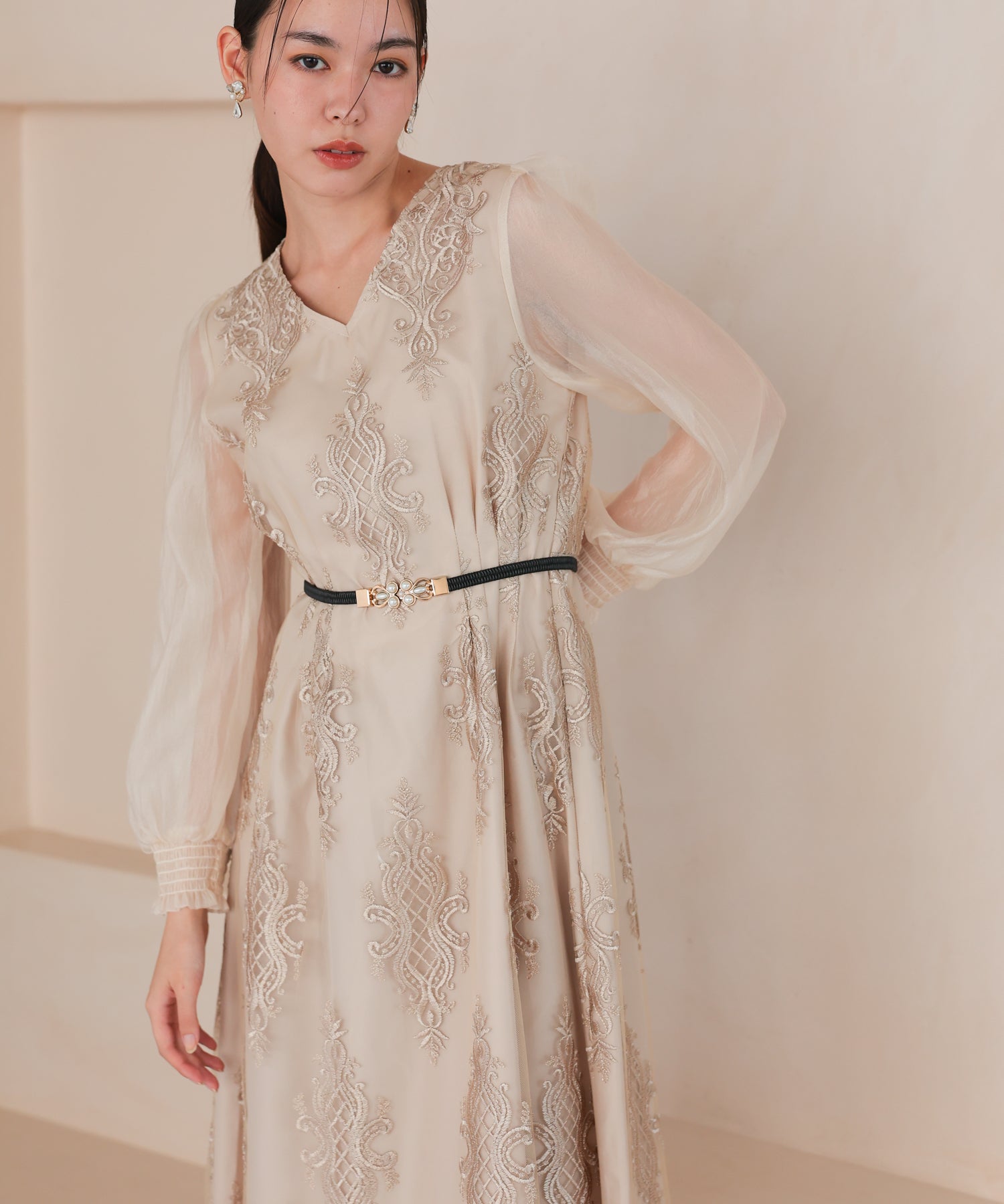 ベージュ/164cm/Mサイズ着用