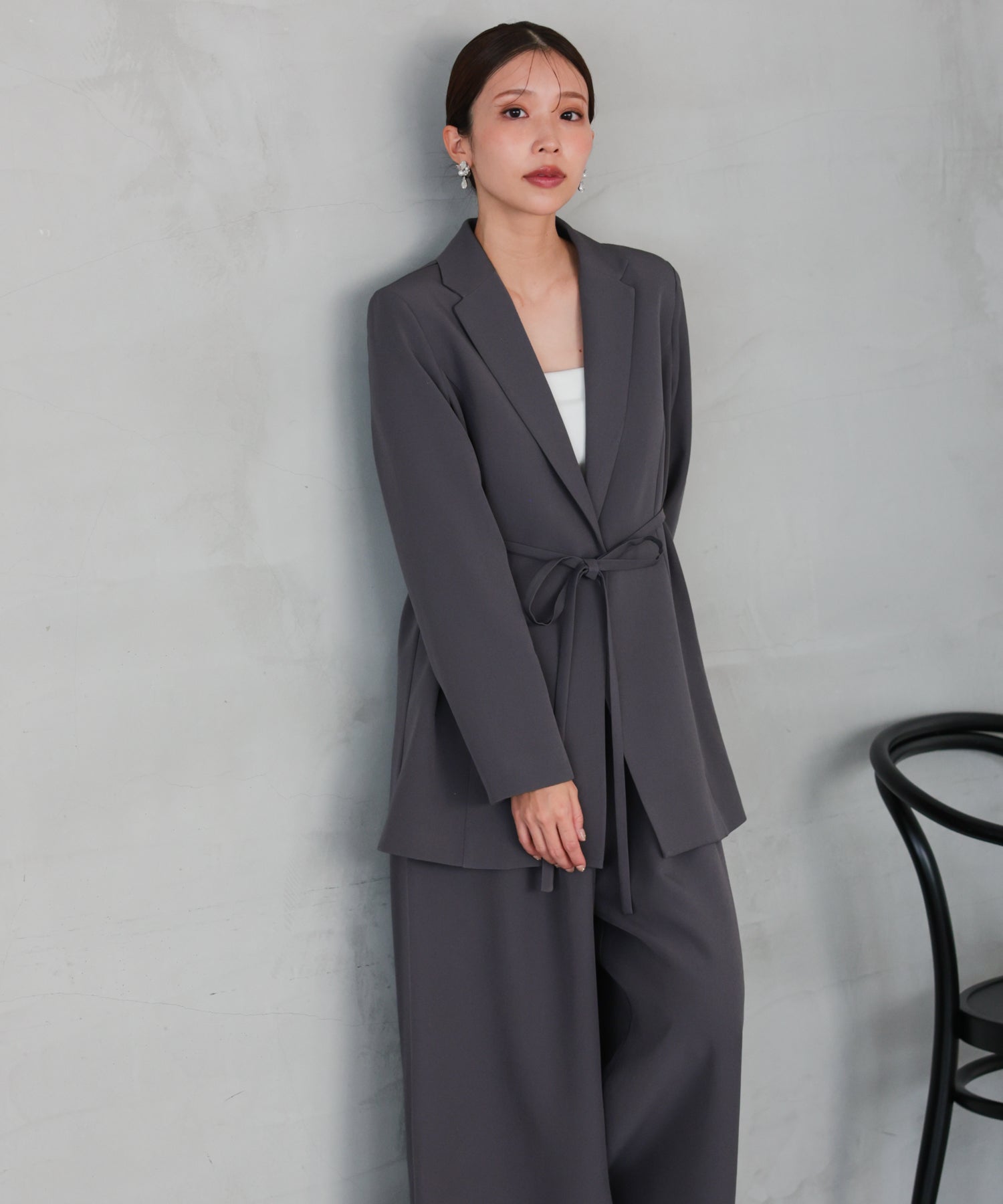 結婚式・お呼ばれドレス｜クラシックテーラード ウエストタイスーツ