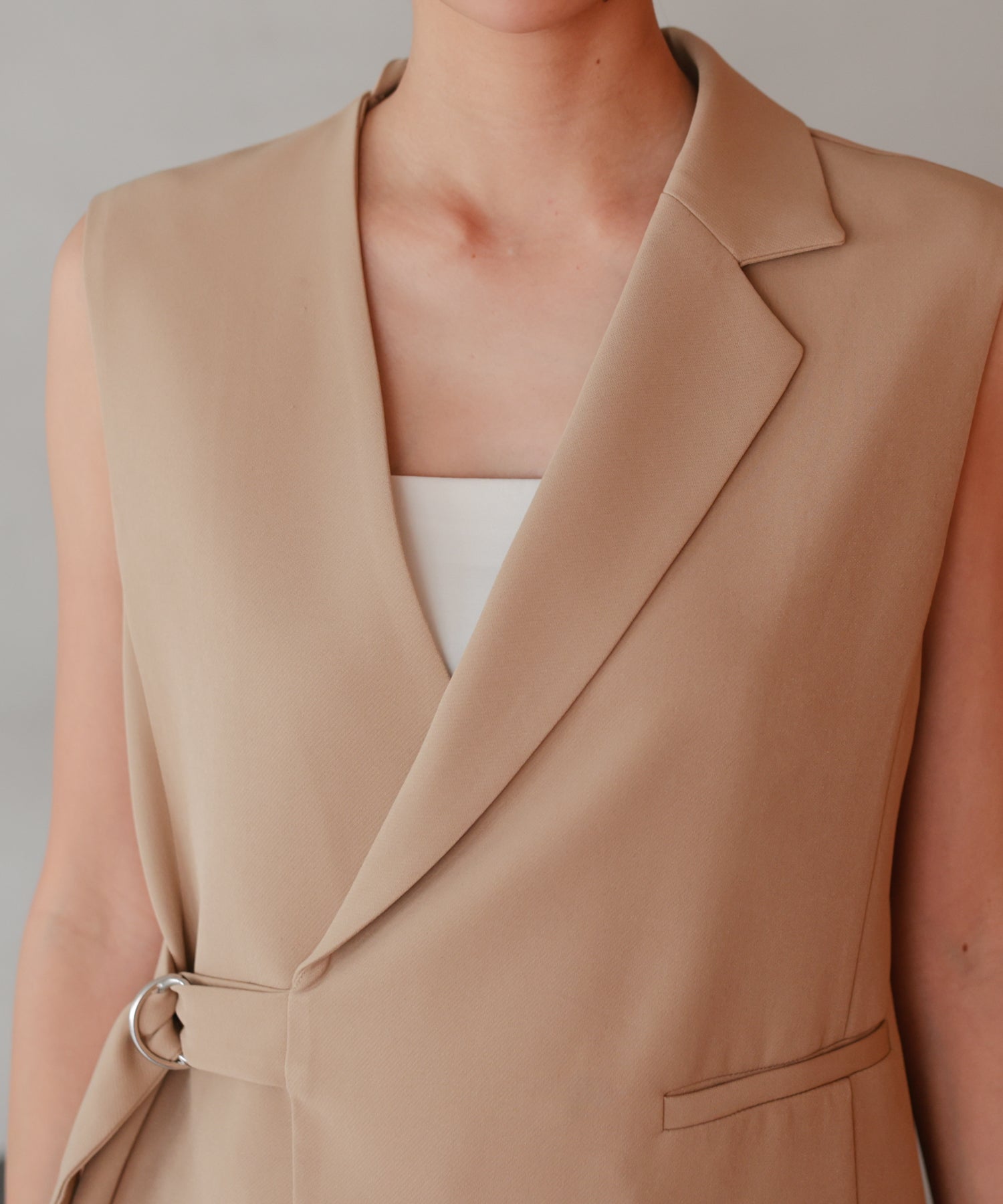 ベージュ/162cm/Mサイズ着用