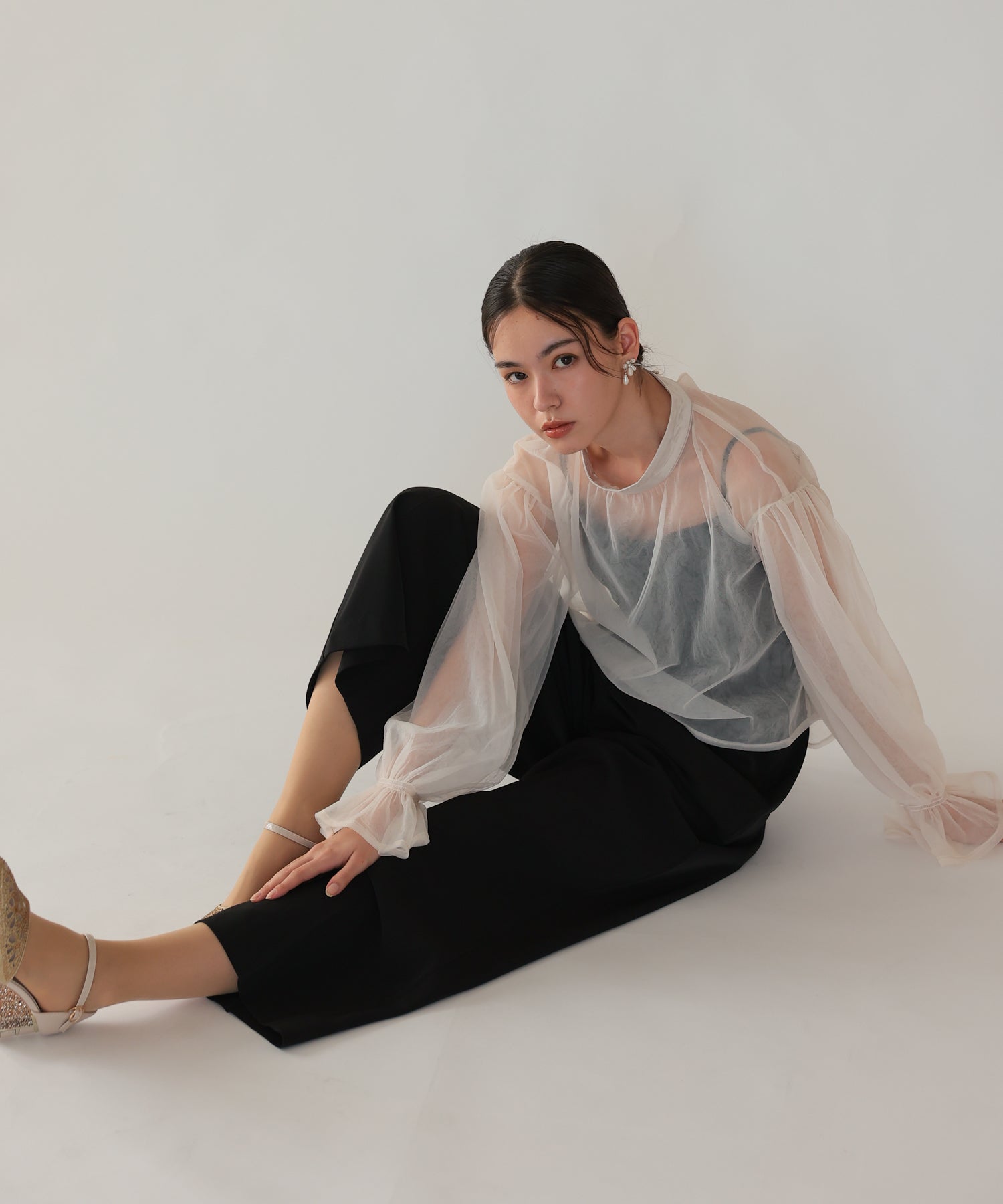 ベージュ×ブラック/164cm/Mサイズ着用