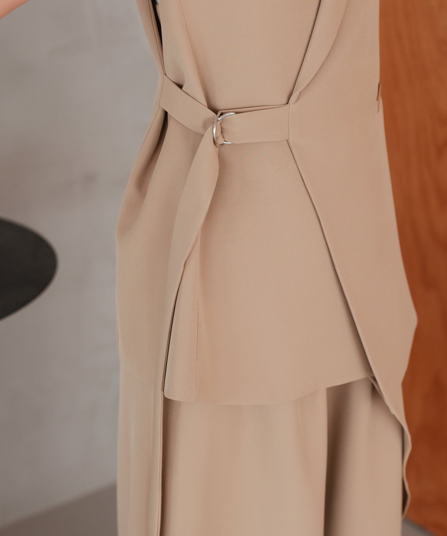 ベージュ/162cm/Mサイズ着用